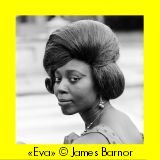 Exposición «Ever Young» de James Barnor. Del 14 de febrero al 30 de abril en Casa África