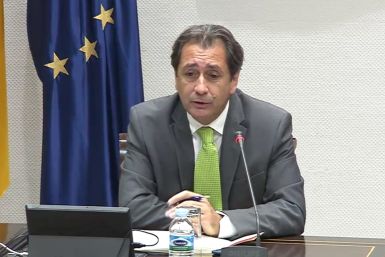 Luis Padrón expone en el Parlamento de Canarias los resultados del encuentro sobre diplomacia preventiva en África