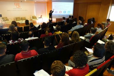 La creación de redes y las "fake news" centran la novena edición del Encuentro de Biblioteconomía de Casa África