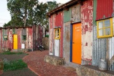 Turismo miseria en África: los lugares miserables a los que viajan los ricos