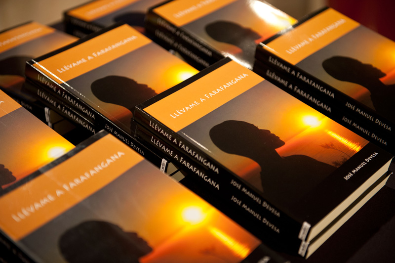 La Fundación Mujeres por África presenta la novela 'Llévame a Farafangana' en Casa África