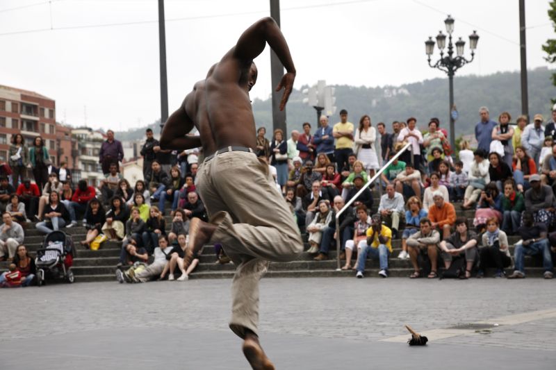 Bilbao y Vitoria se colmaron de actividades de África Vive