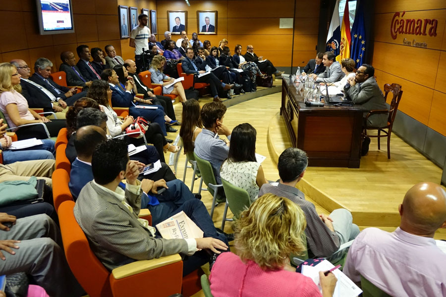 Casa África participa en la presentación del programa 'Plataforma'