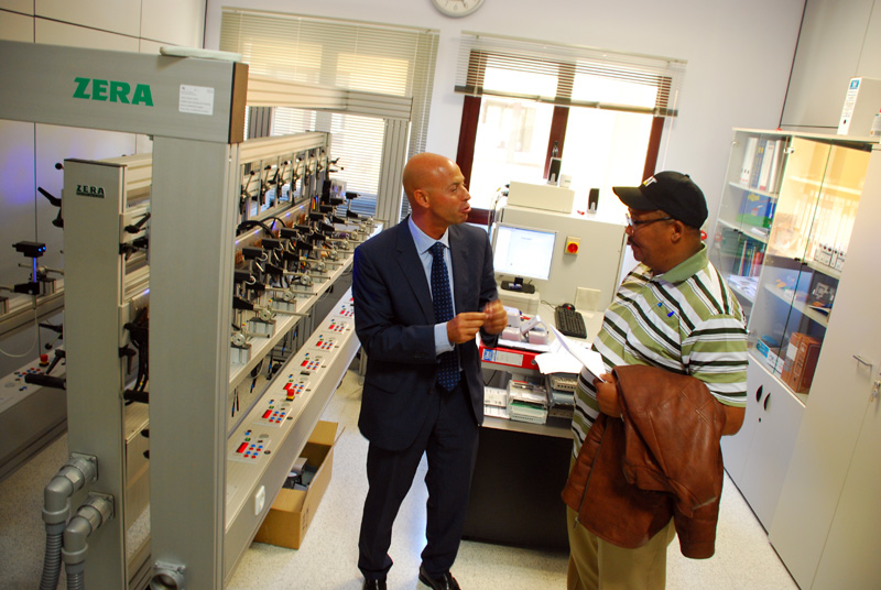 El viceministro de Energía y Minas de Namibia visita el ITC
