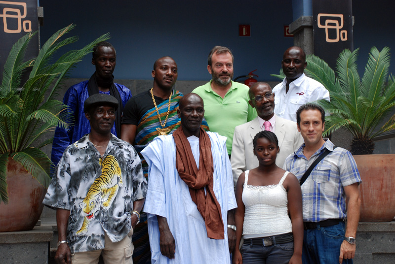 Casa África entrega los certificados a los participantes de 'Jóvenes con África'
