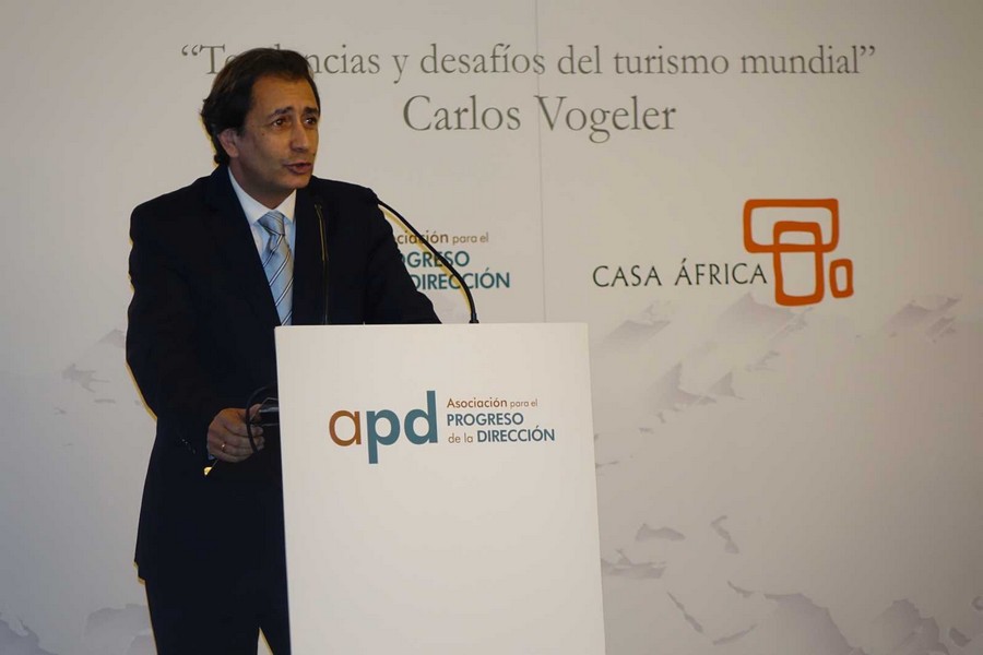 El Secretario Ejecutivo de la OMT, Carlos Vogeler, en Casa África