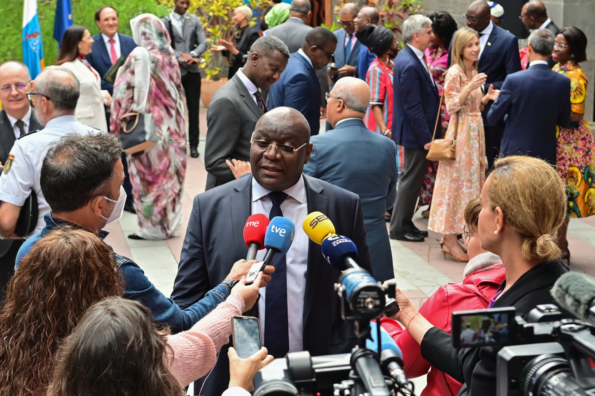 El decano de los embajadores africanos acreditados en España se dirige a los medios