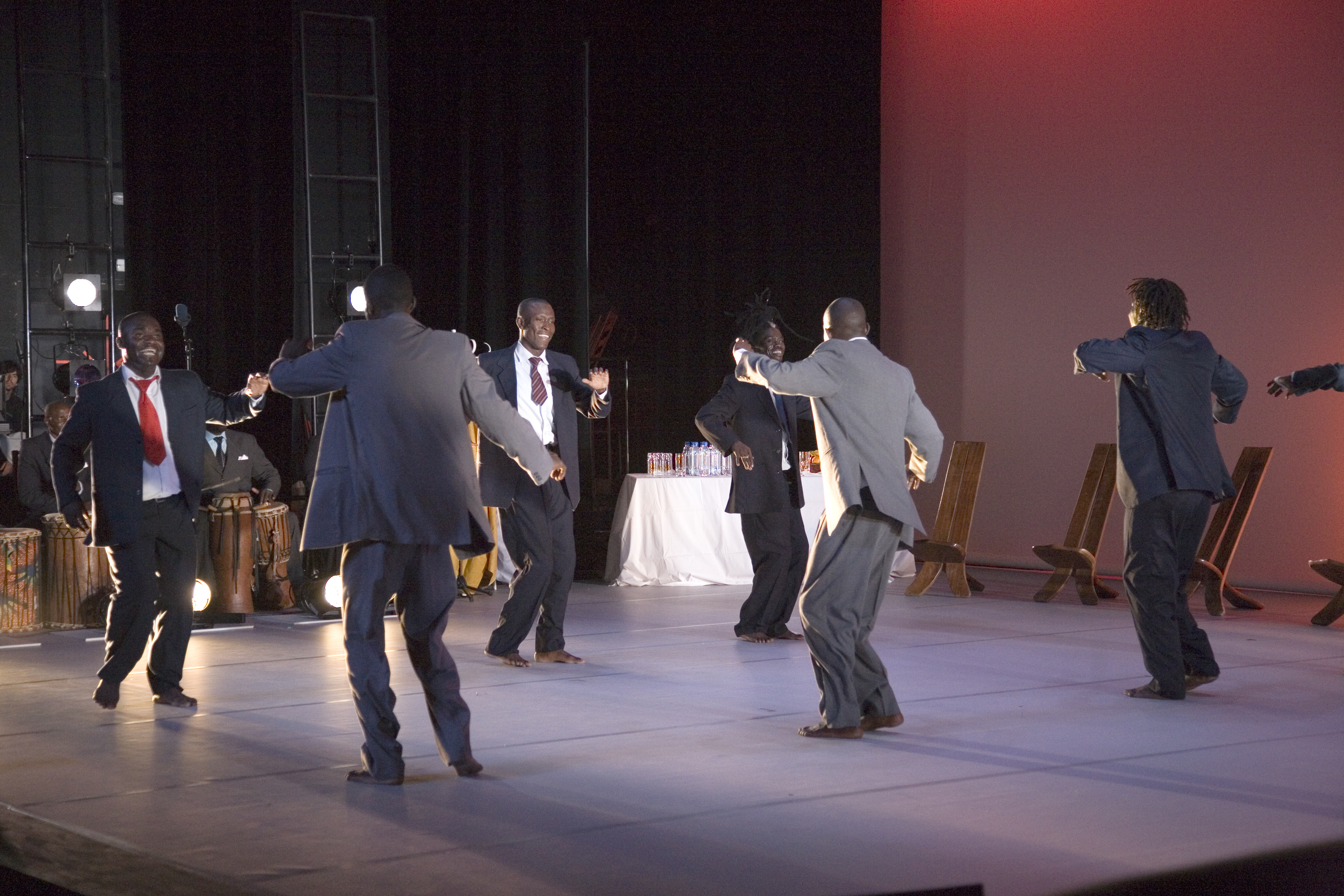 50. Waxtaan. Teatro Campos Elíseos. Bilbao