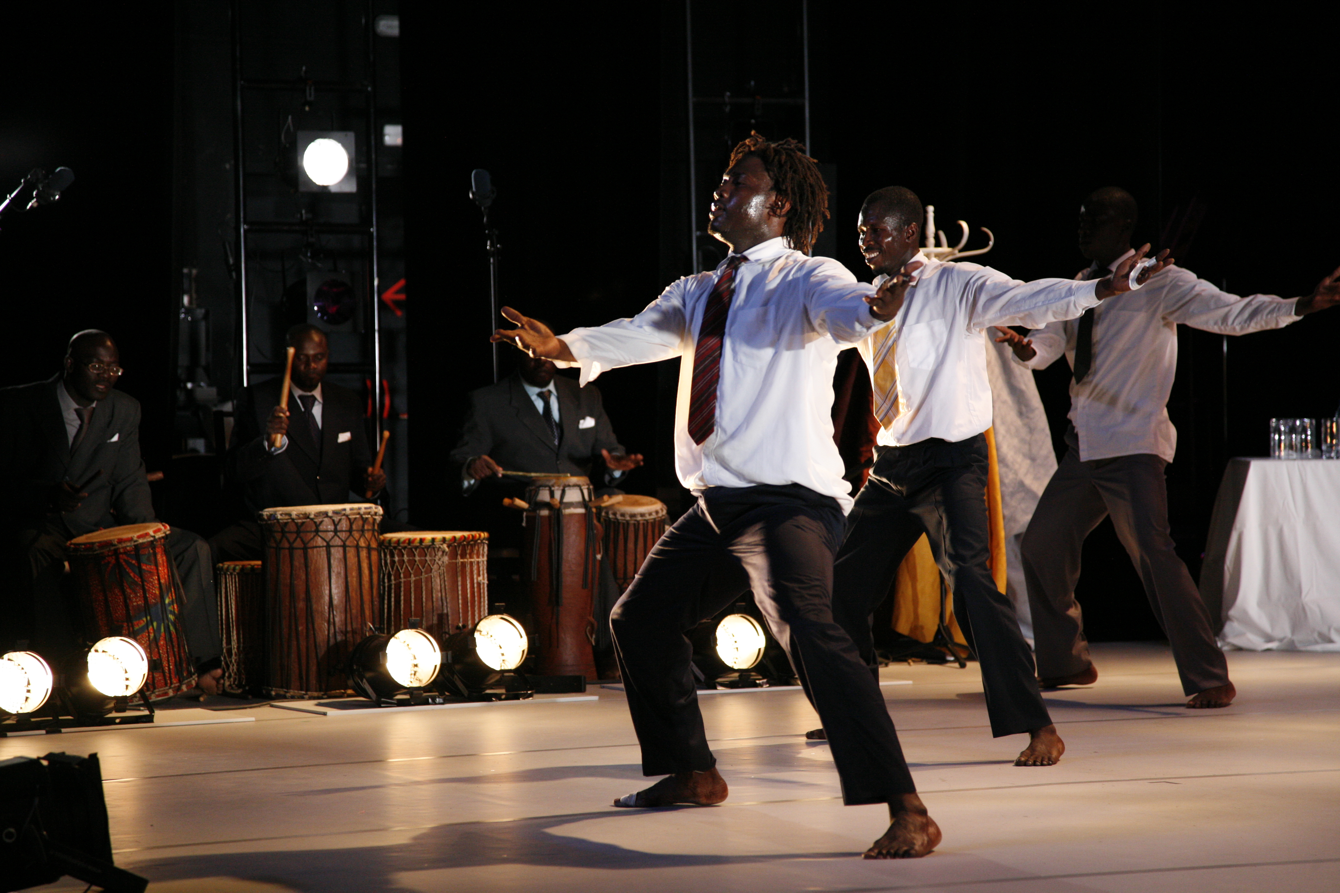 59. Waxtaan. Teatro Campos Elíseos. Bilbao