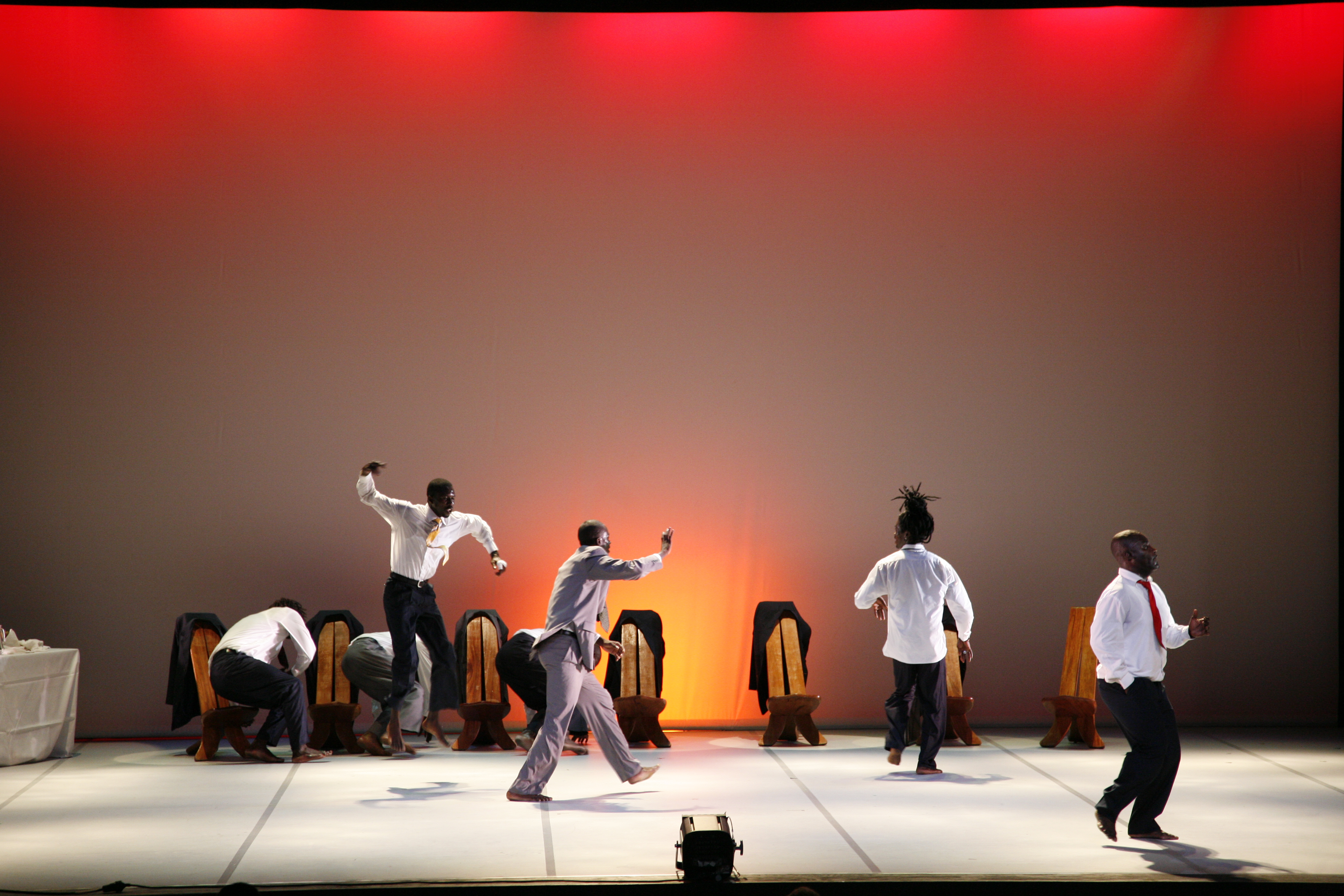 69. Waxtaan. Teatro Campos Elíseos. Bilbao