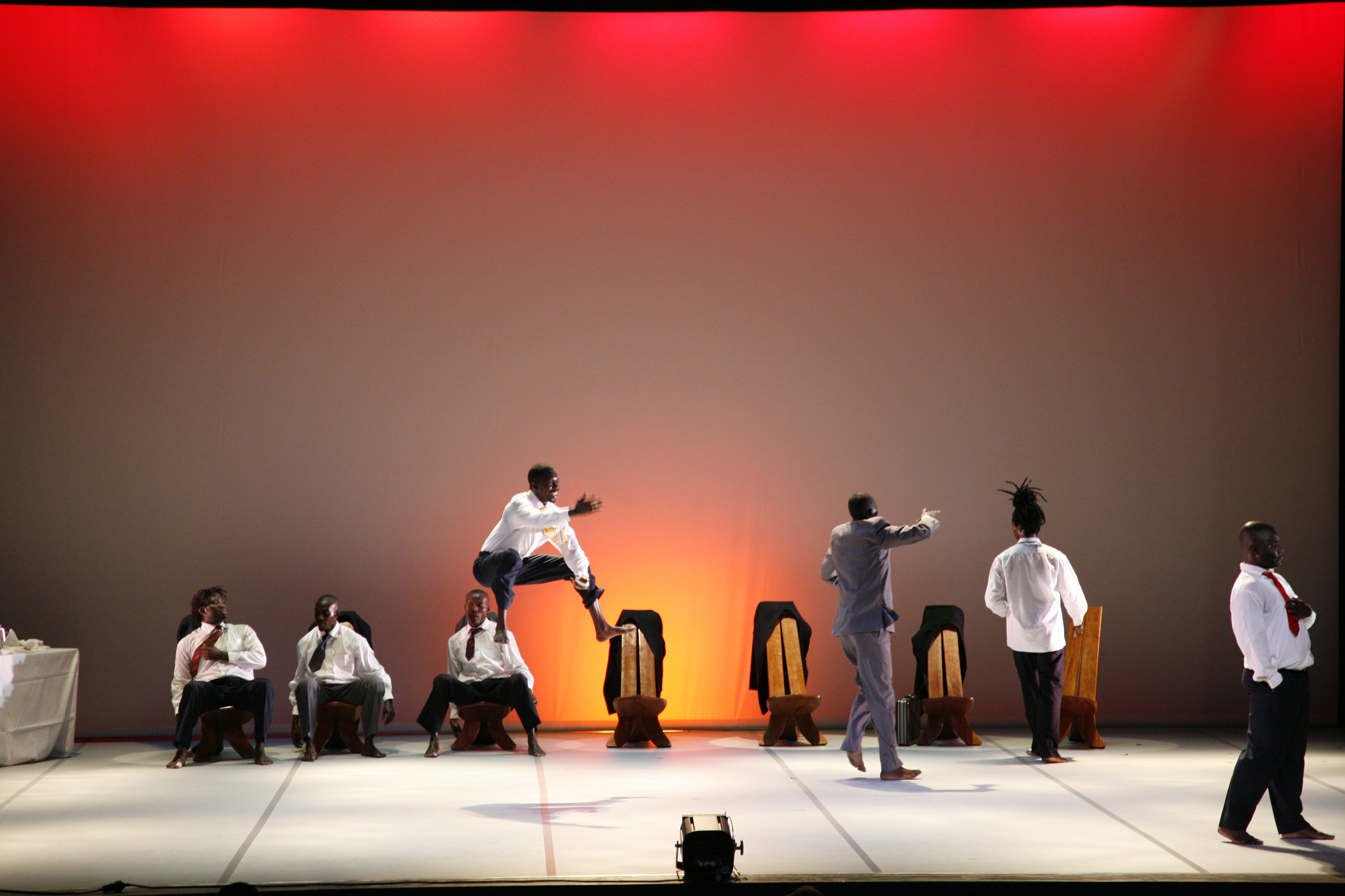 70. Waxtaan. Teatro Campos Elíseos. Bilbao