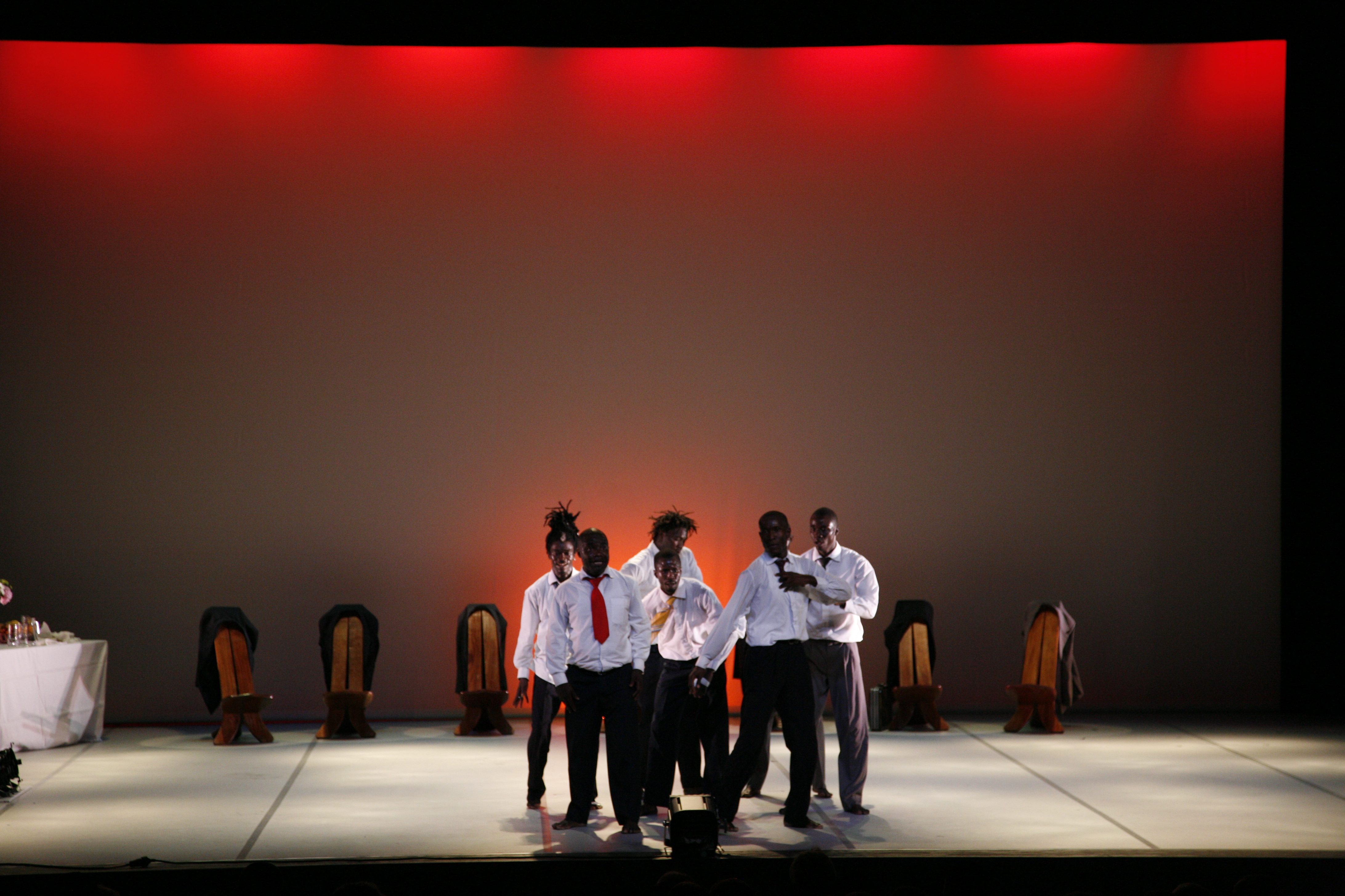 77. Waxtaan. Teatro Campos Elíseos. Bilbao