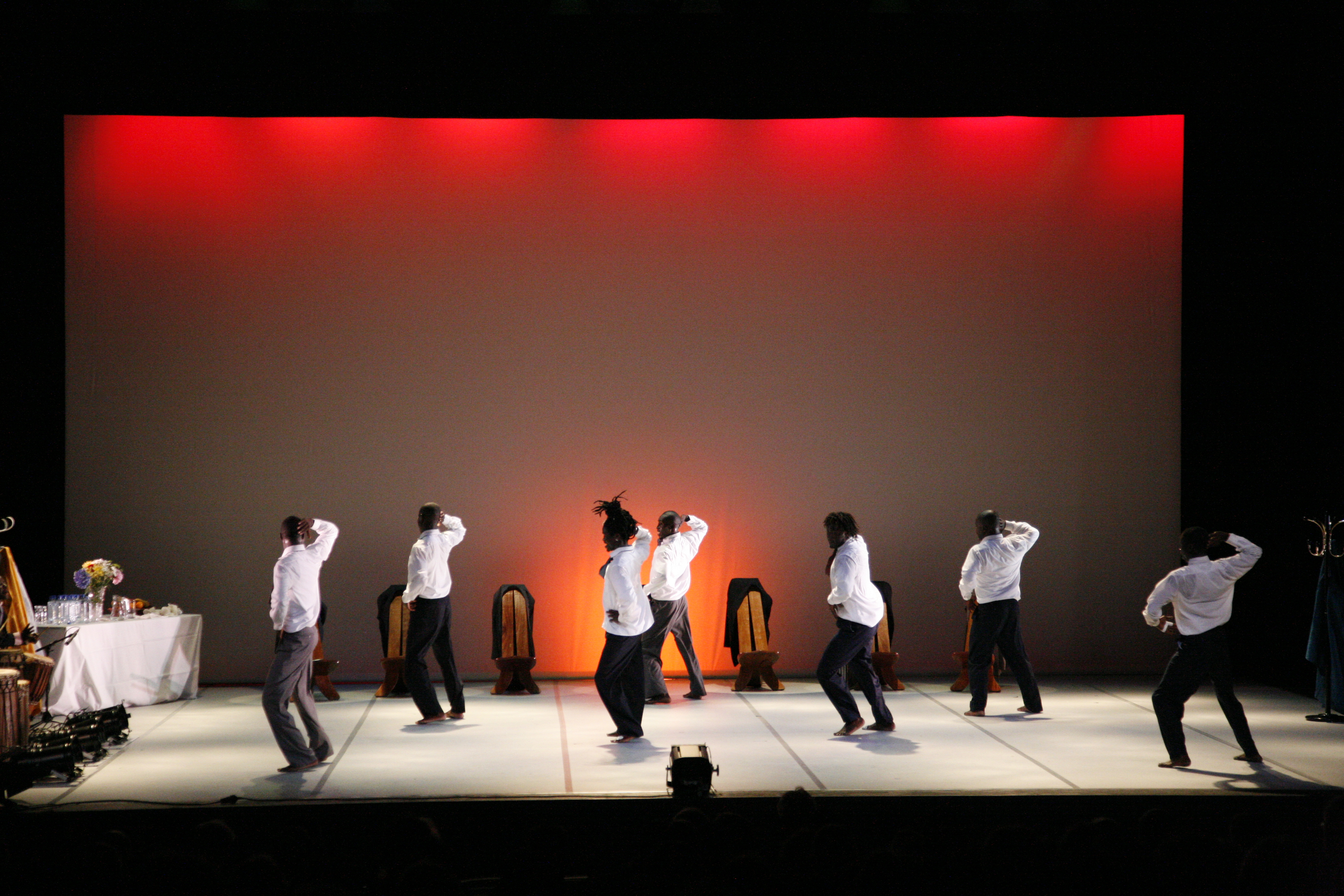 79. Waxtaan. Teatro Campos Elíseos. Bilbao