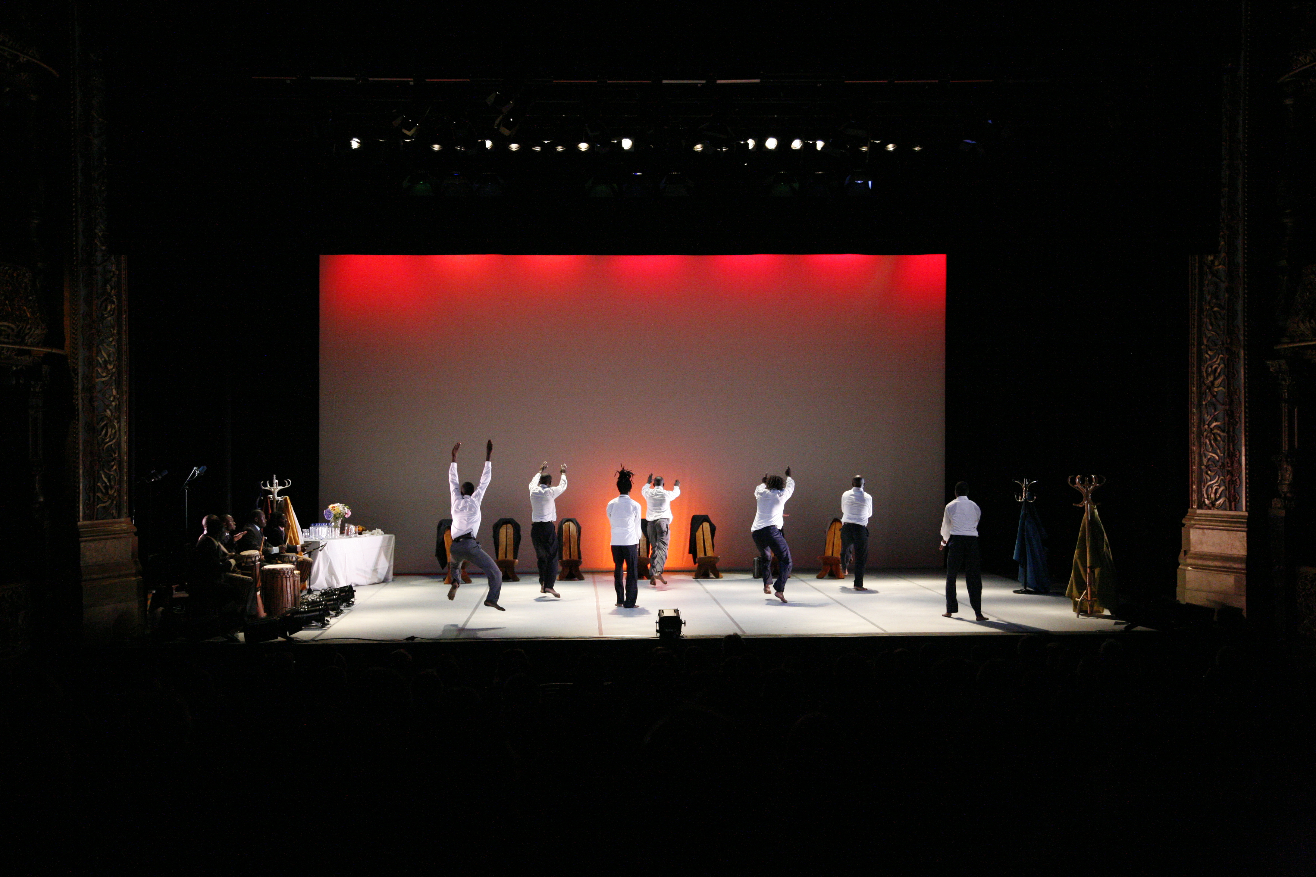 84. Waxtaan. Teatro Campos Elíseos. Bilbao