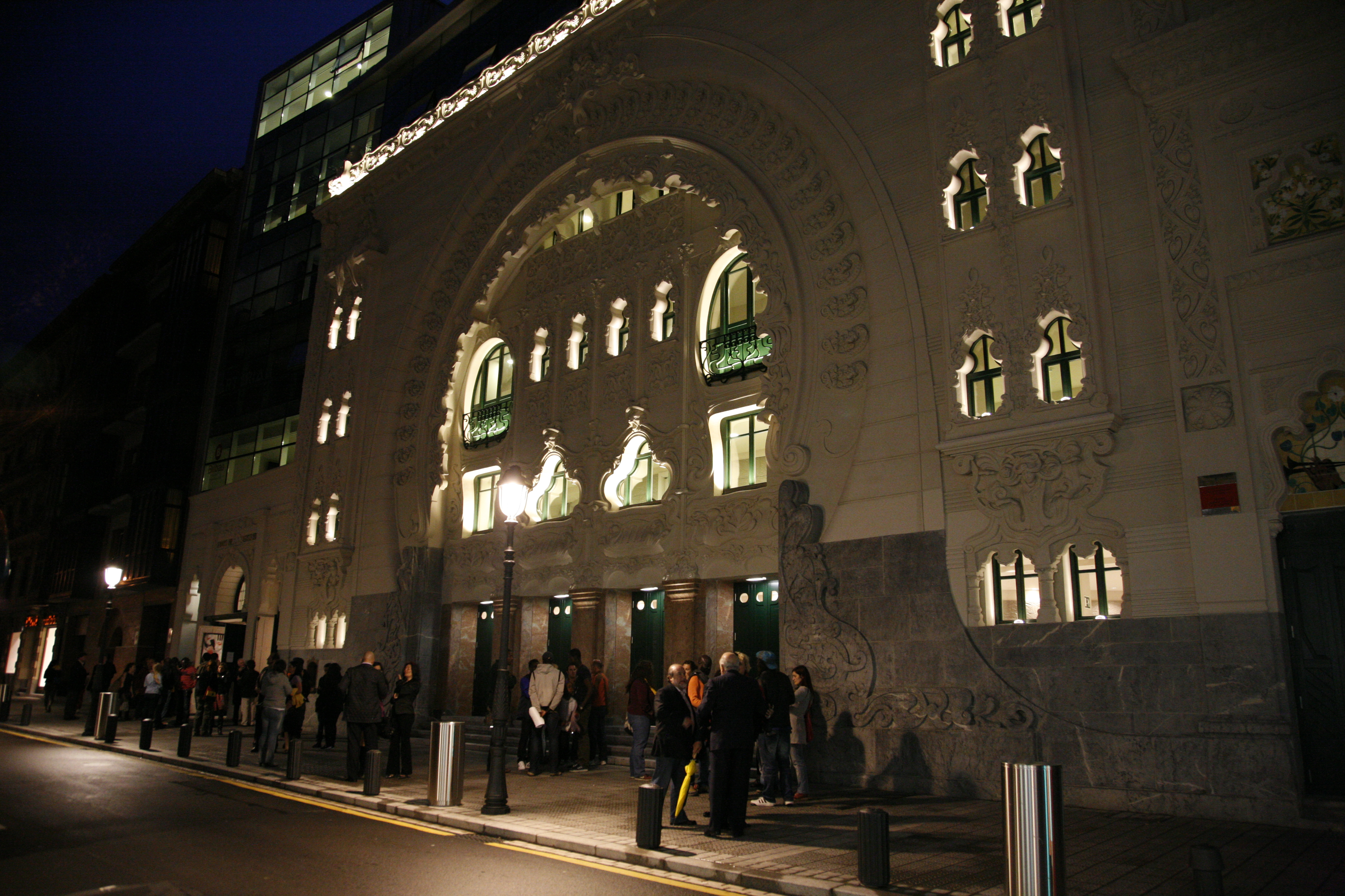 96. Waxtaan. Teatro Campos Elíseos. Bilbao