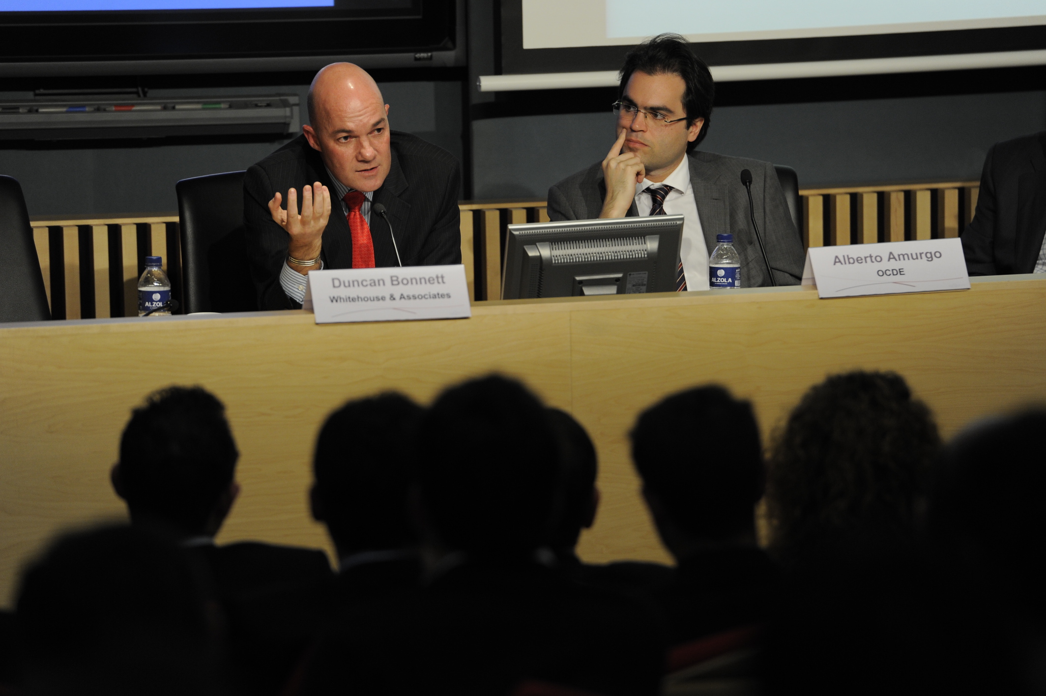 36. Intervención Duncan Bonnett (socio de Whitehouse & Associates)