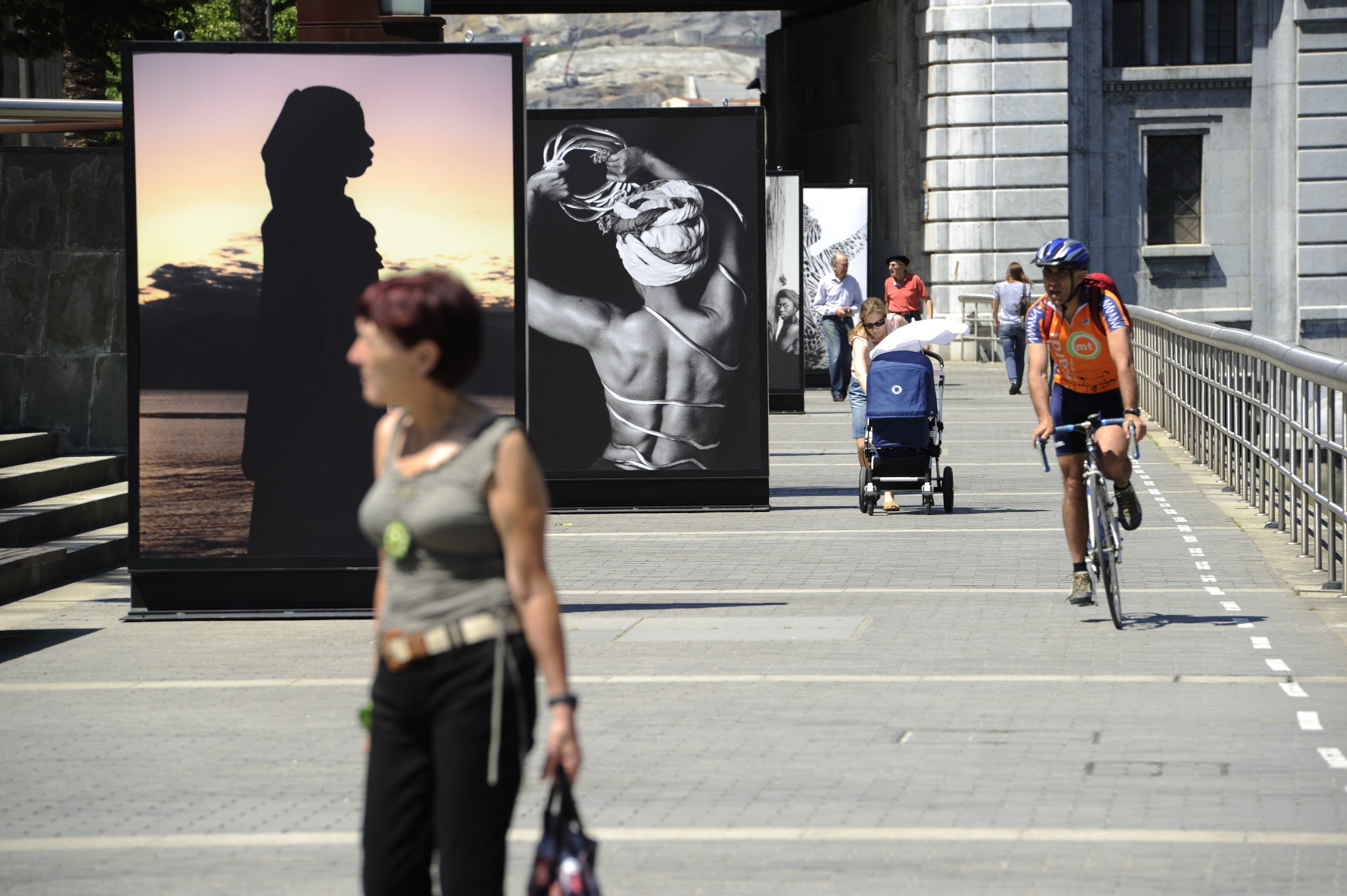 5. Vista de la exposición en calle