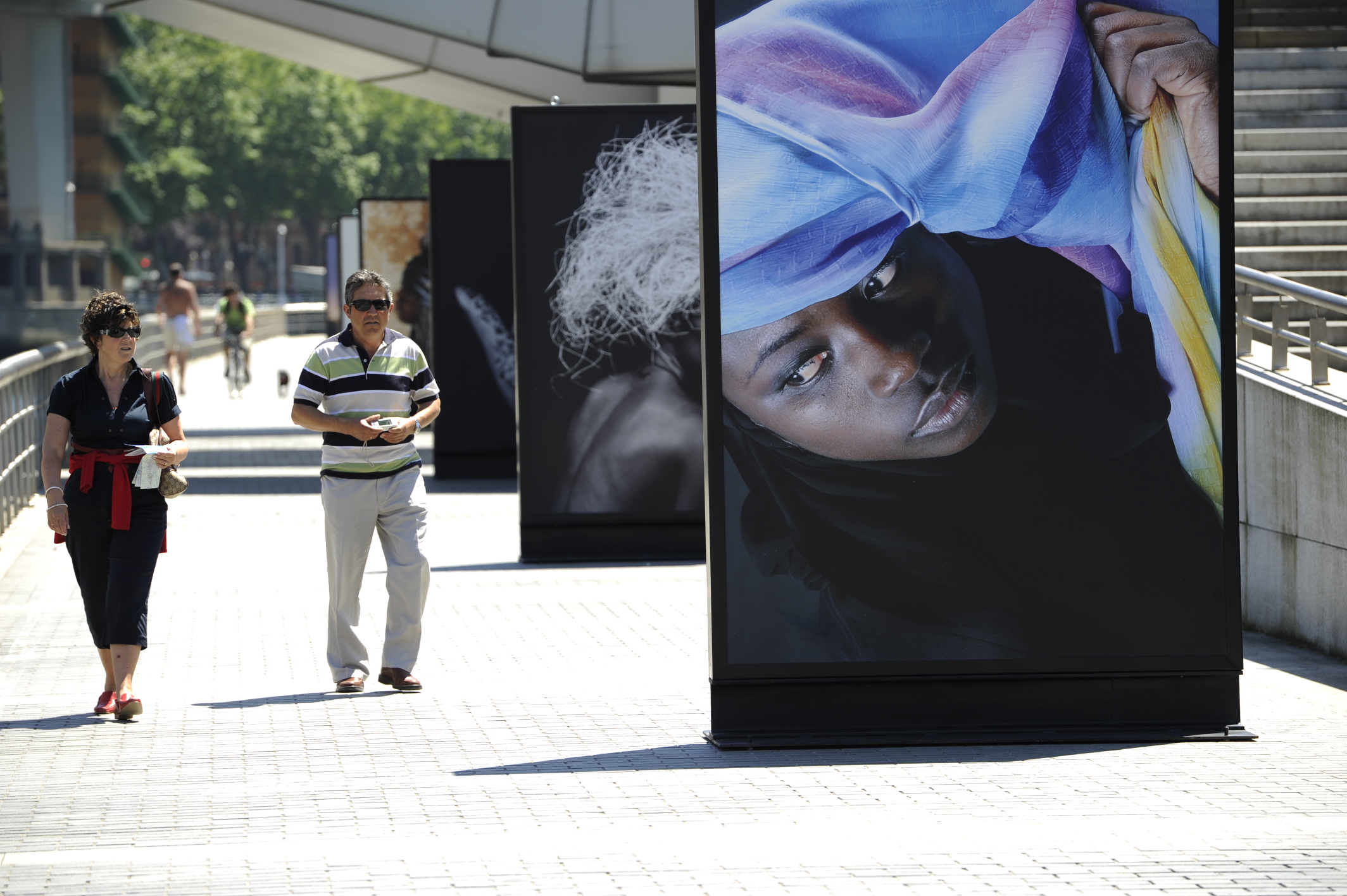 41. Vista de la exposición en calle