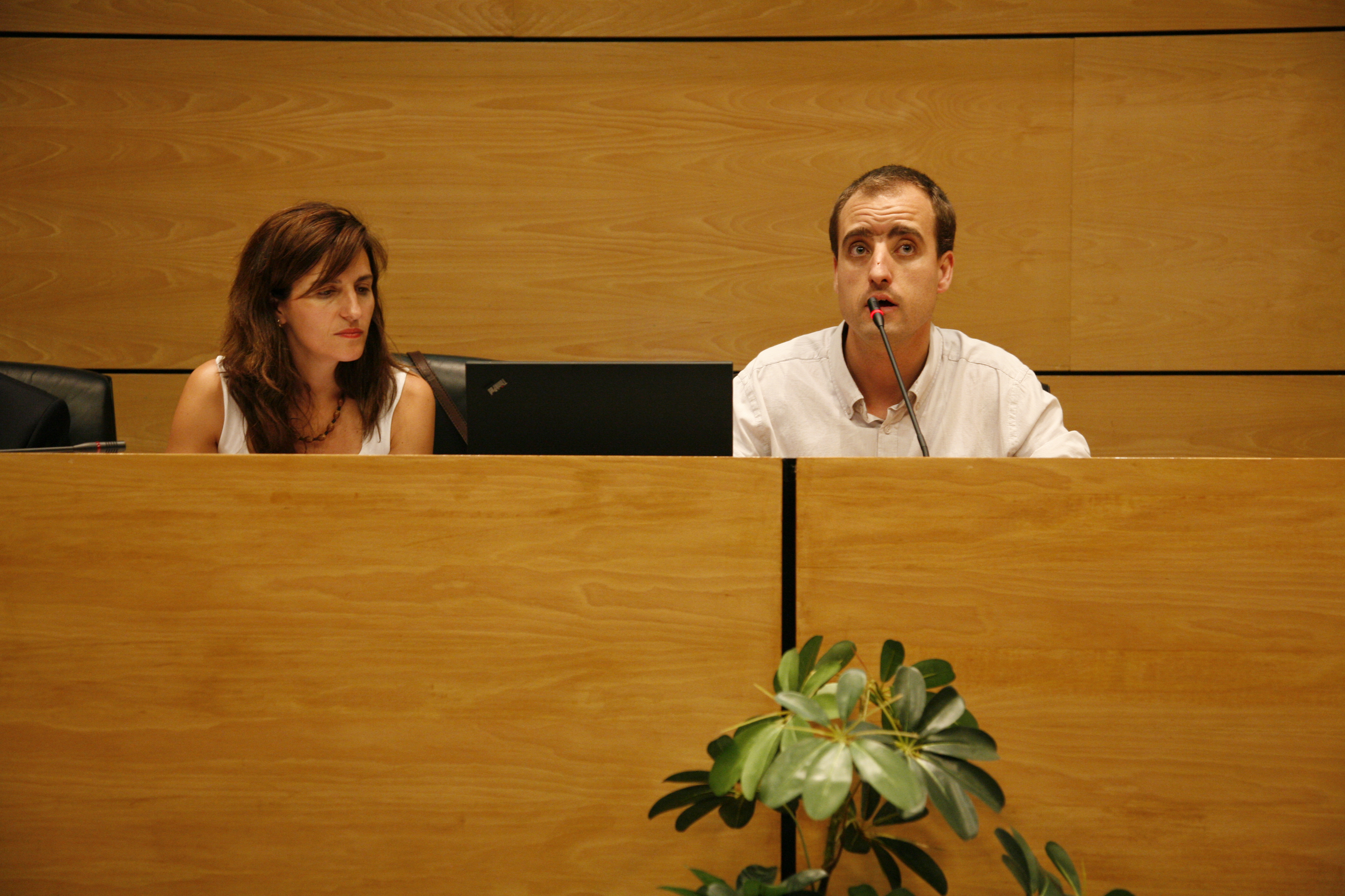 6. Intervención del representante de la Red  Grupo Pro-África