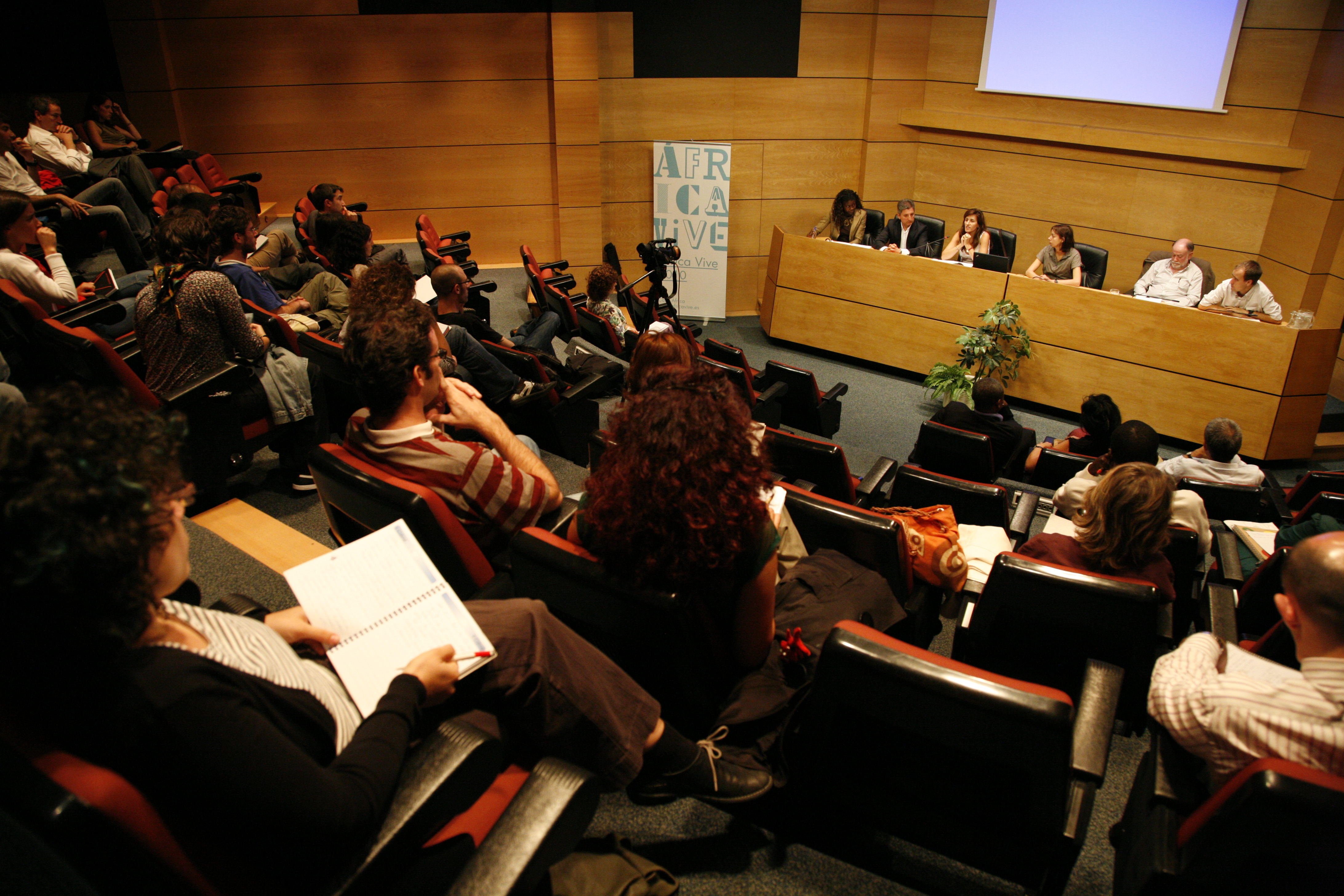25. Vista del público