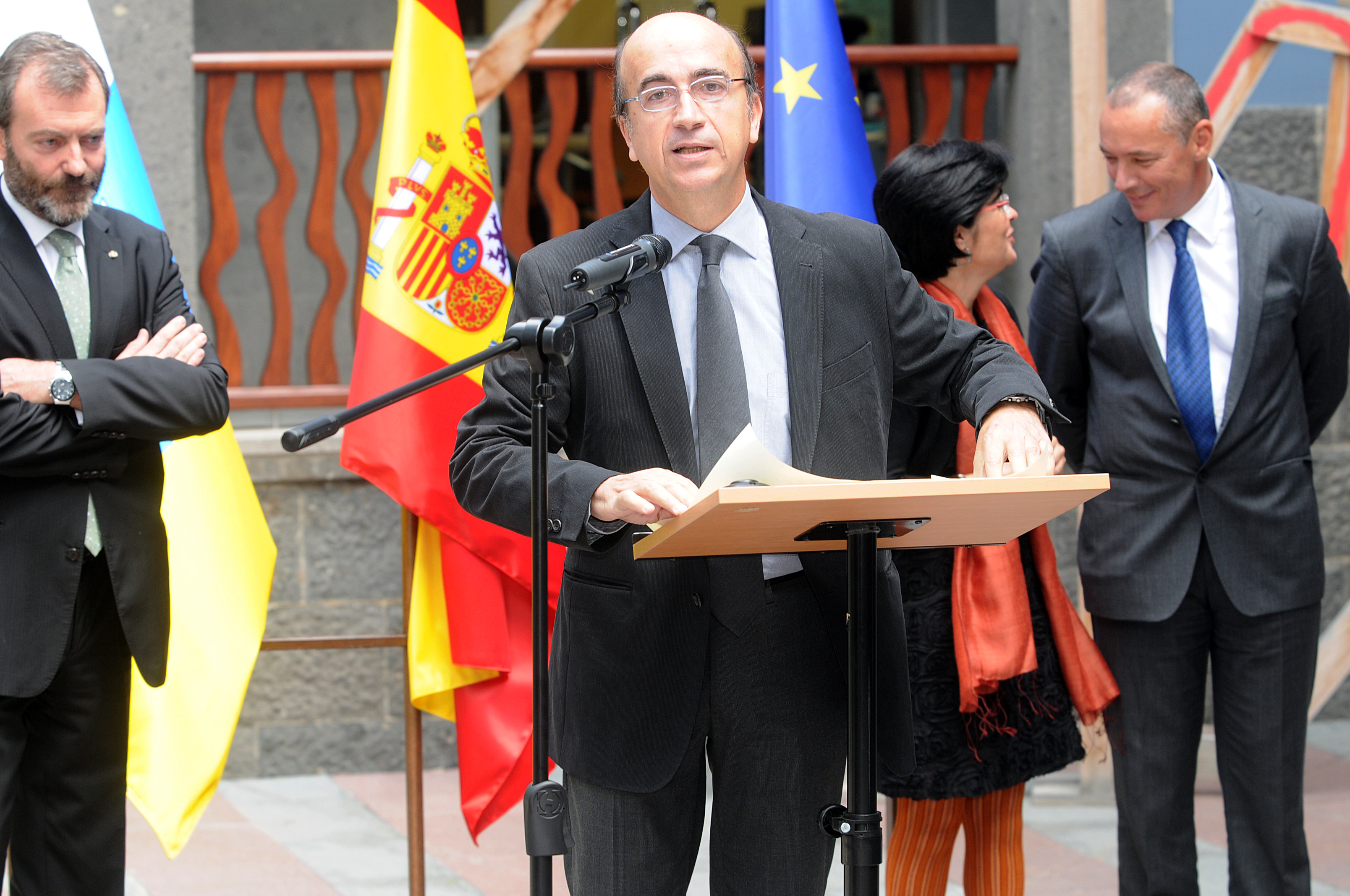14. Luis Padilla Macabeo y el Sr. D. Abas Ndiour, Embajador de Senegal en España