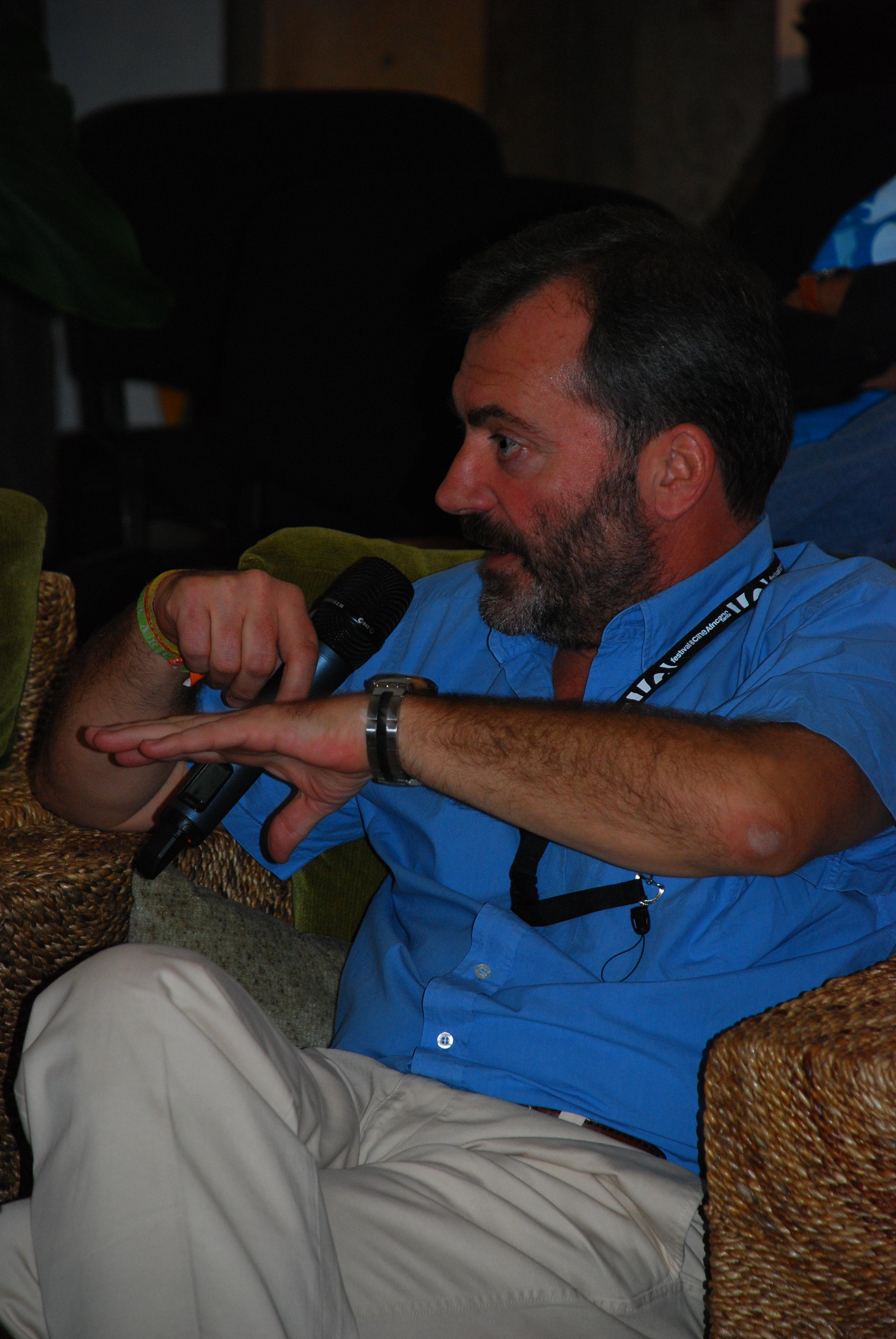 2. Presentación del programa de cine de Casa África, por Ricardo Martínez Vázquez, Director General de Casa África