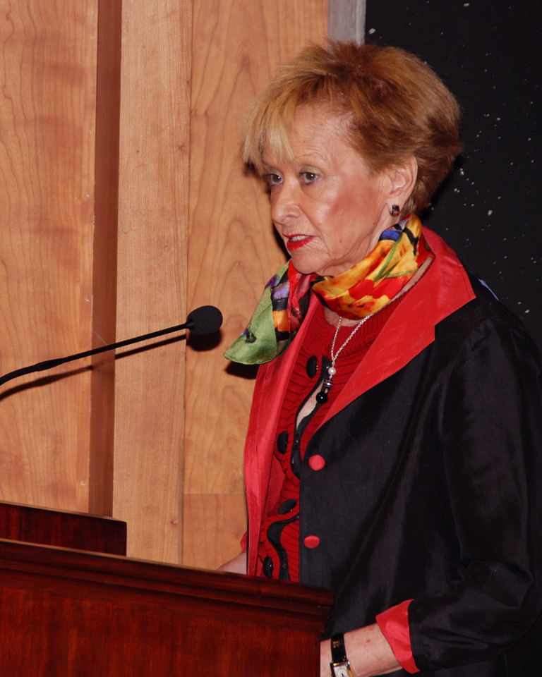 5. Presentación del Congreso de la Federación Internacional de Periodistas la por vicepresidenta primera del Gobierno, María Teresa Fernández de la Vega