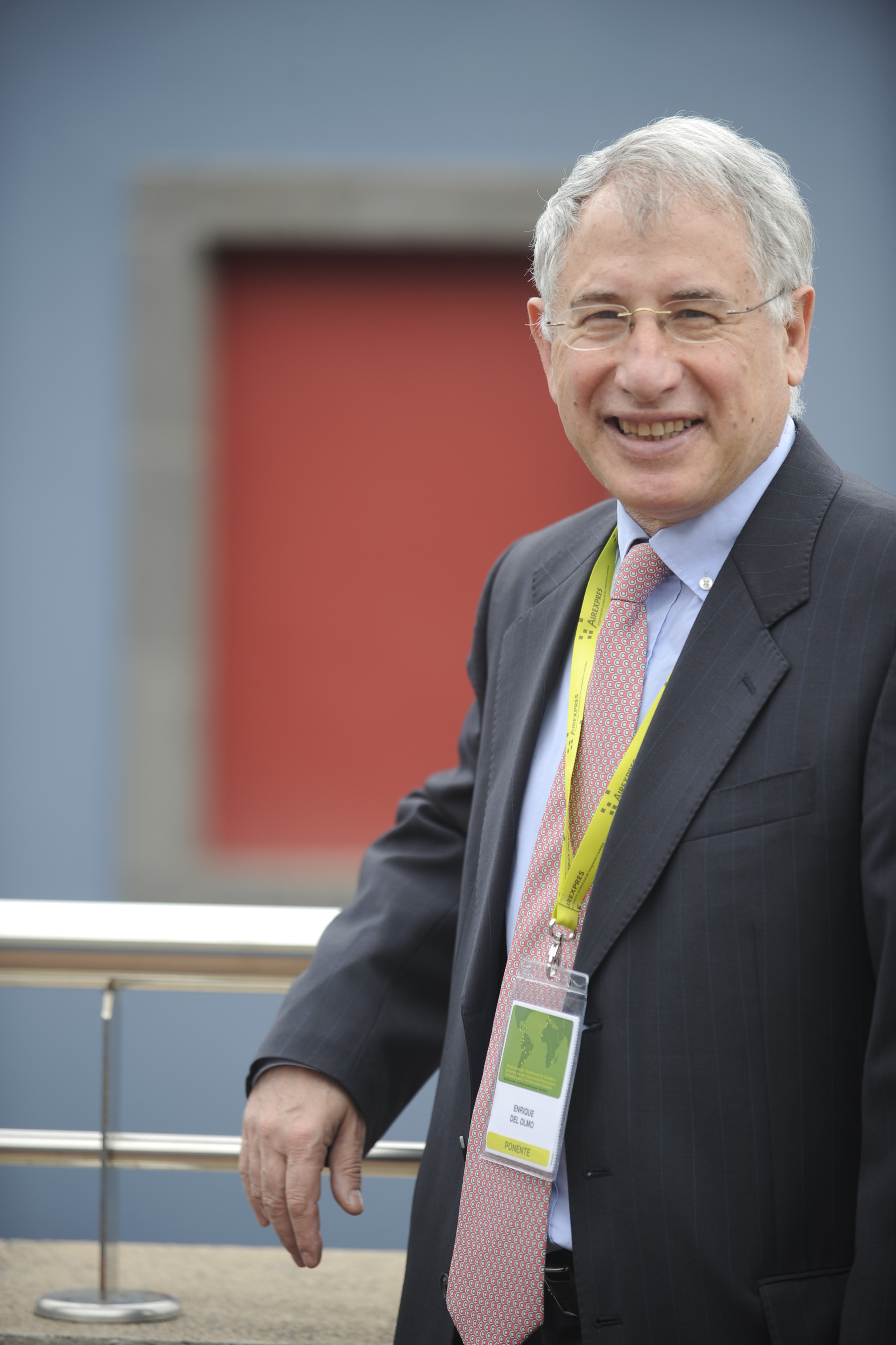 8. Enrique del Olmo. Secretario General de la FIIAPP