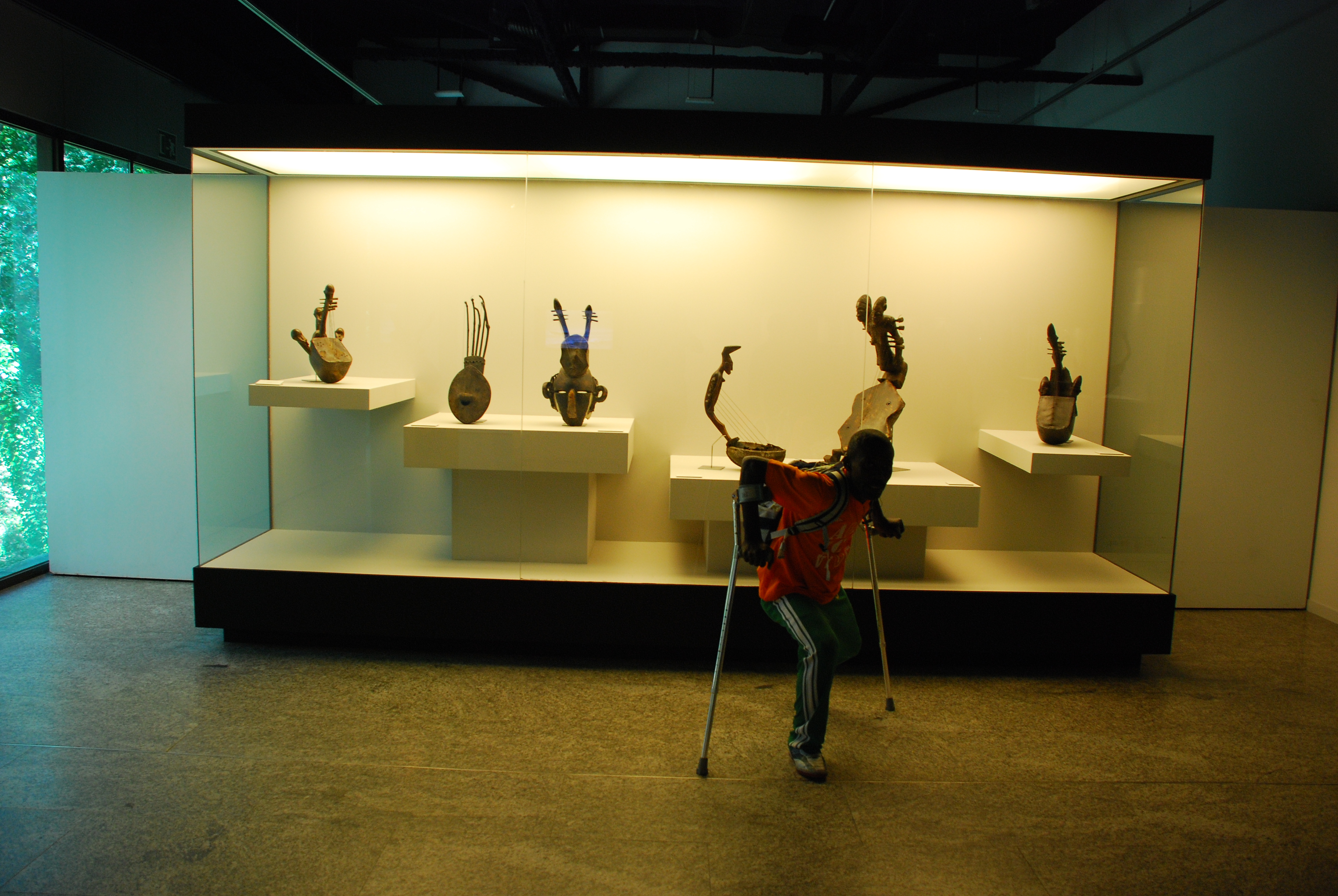 14. Exposición Negro. Arte Centroafricano en Sala Centro de Arte de la Complutense