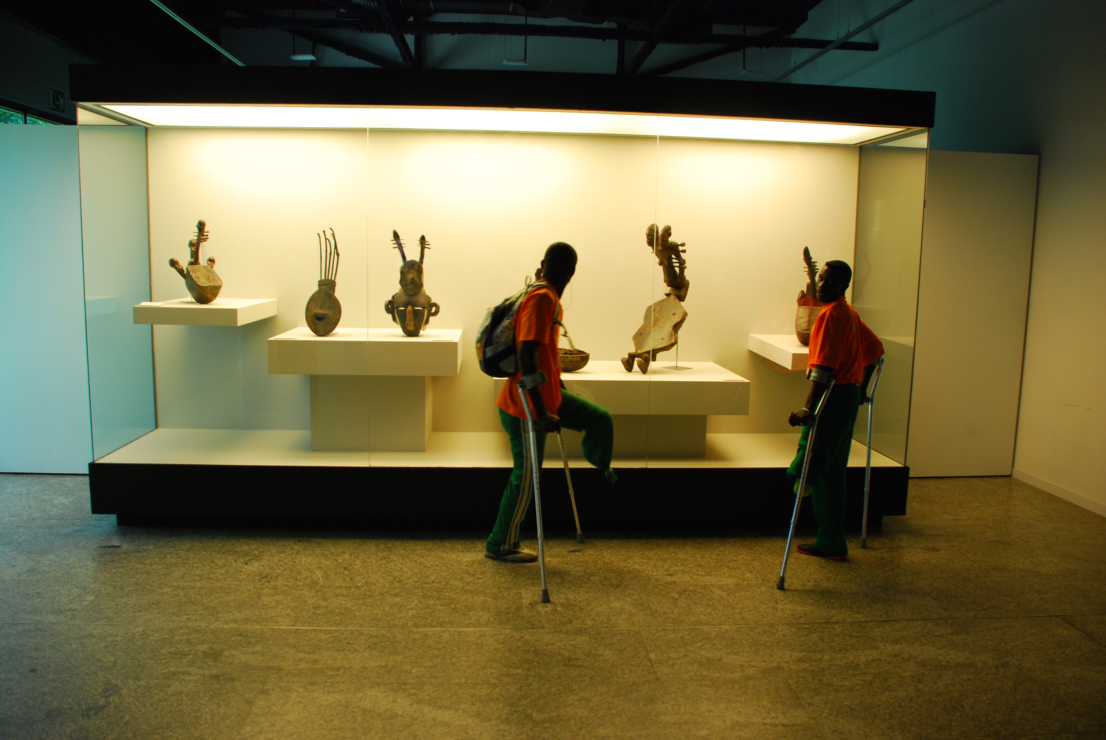 15. Exposición Negro. Arte Centroafricano en Sala Centro de Arte de la Complutense