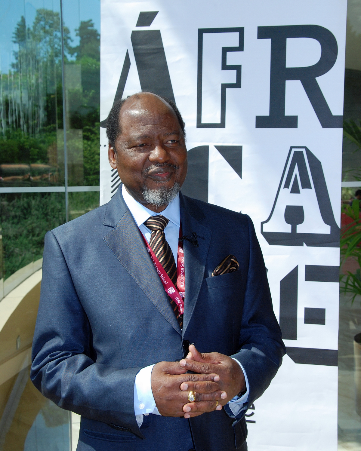 18.  Joaquim Alberto Chissano, Segundo presidente de Mozambique. Actualmente preside la Fundación Joaquim Chissano y el Africa Forum y Luis Padilla Macabeo Secretario General  de Casa África