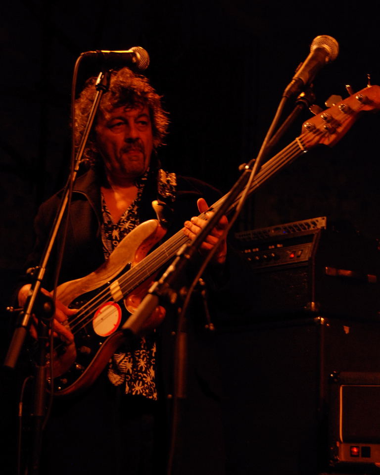 44. Speed Caravan en concierto