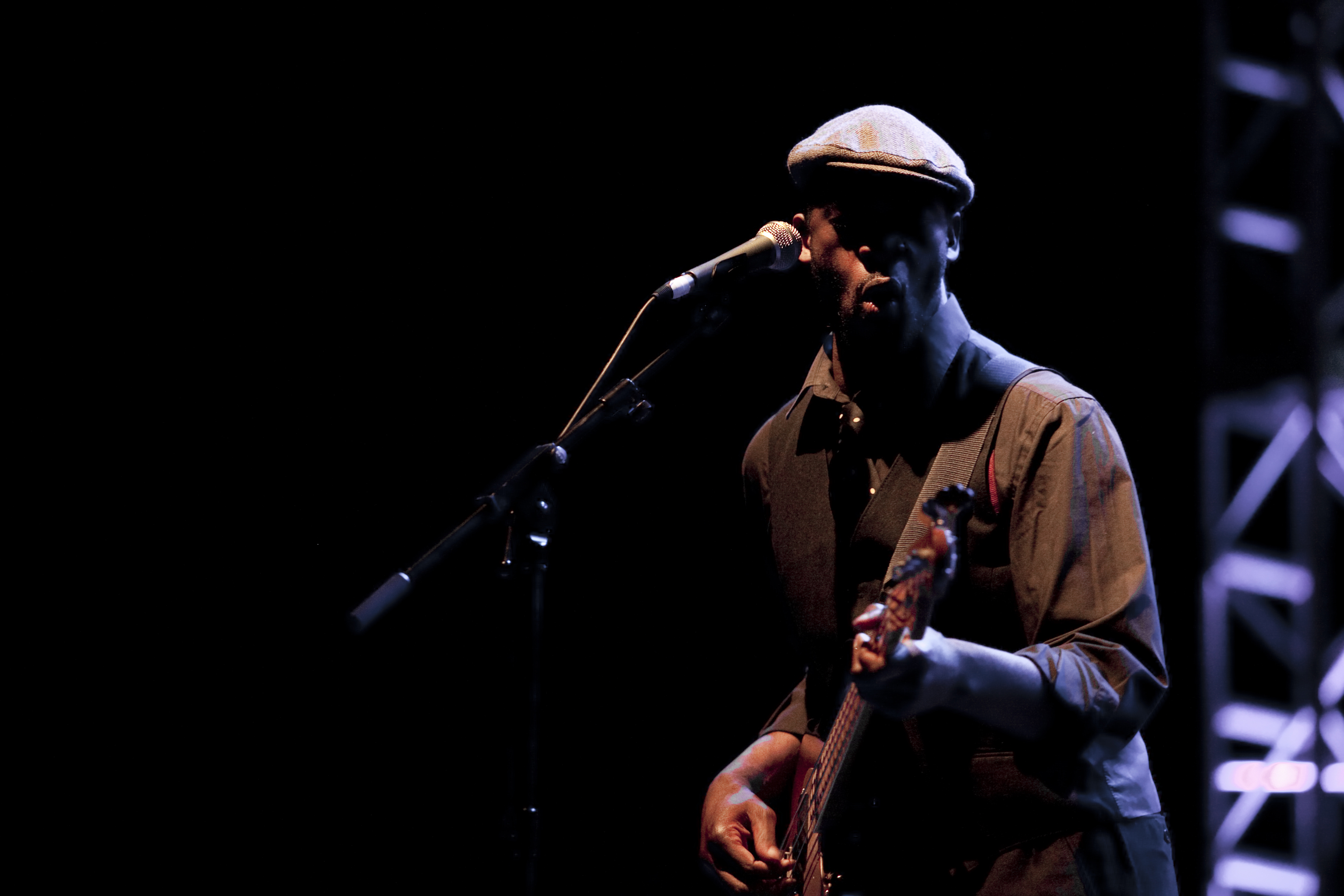 61. Actuación de Bibi Tanga & The Selenites
