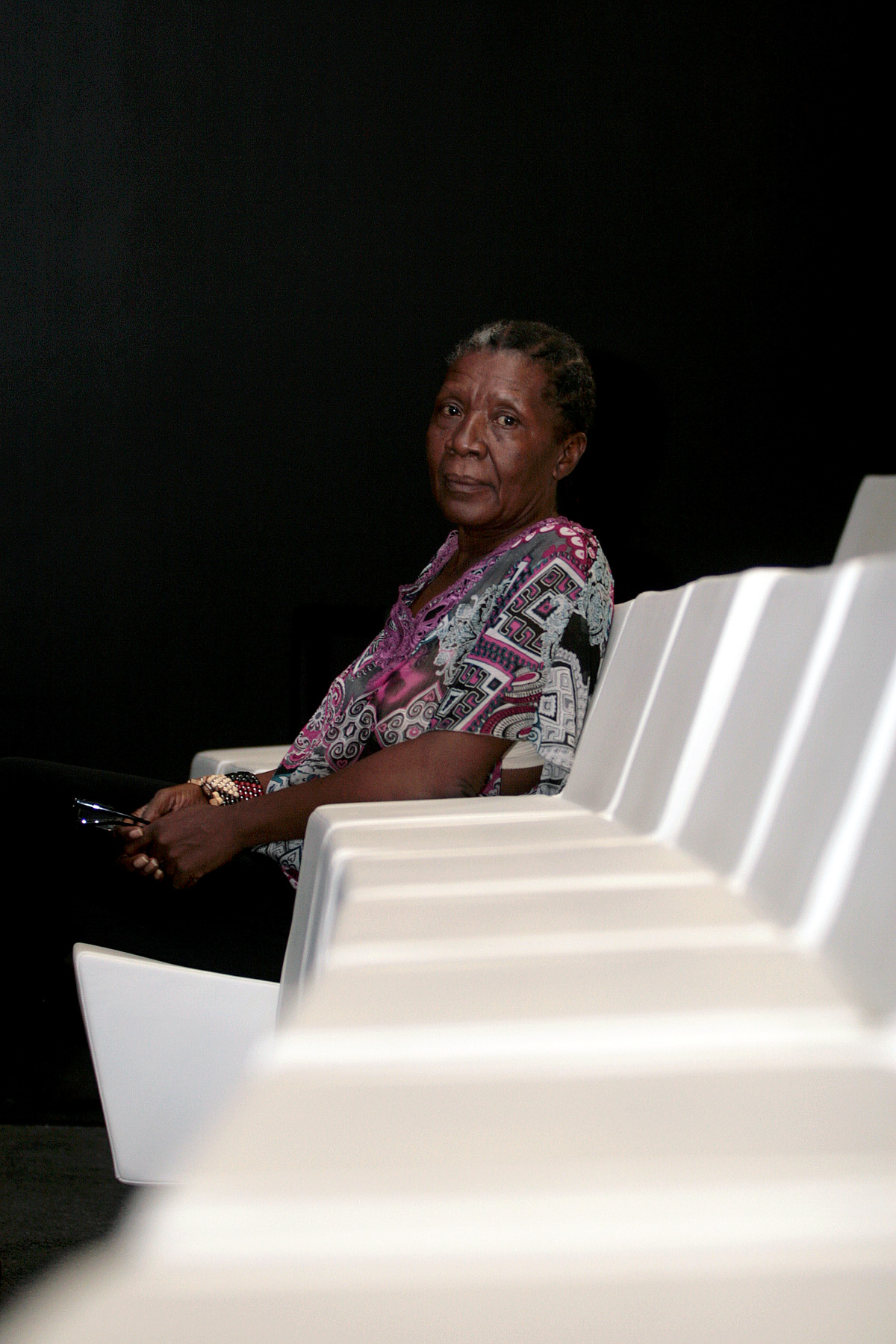 2. María Nsue, escritora