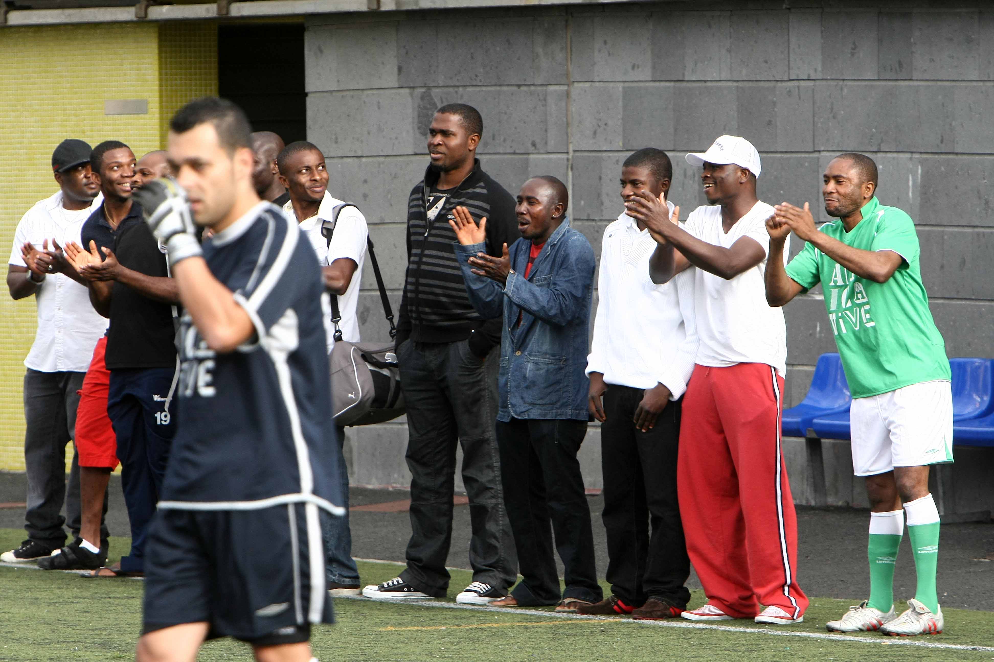 38. Guinea Ecuatorial-Santo Tomé y Príncipe y Nigeria. 01-05-2010