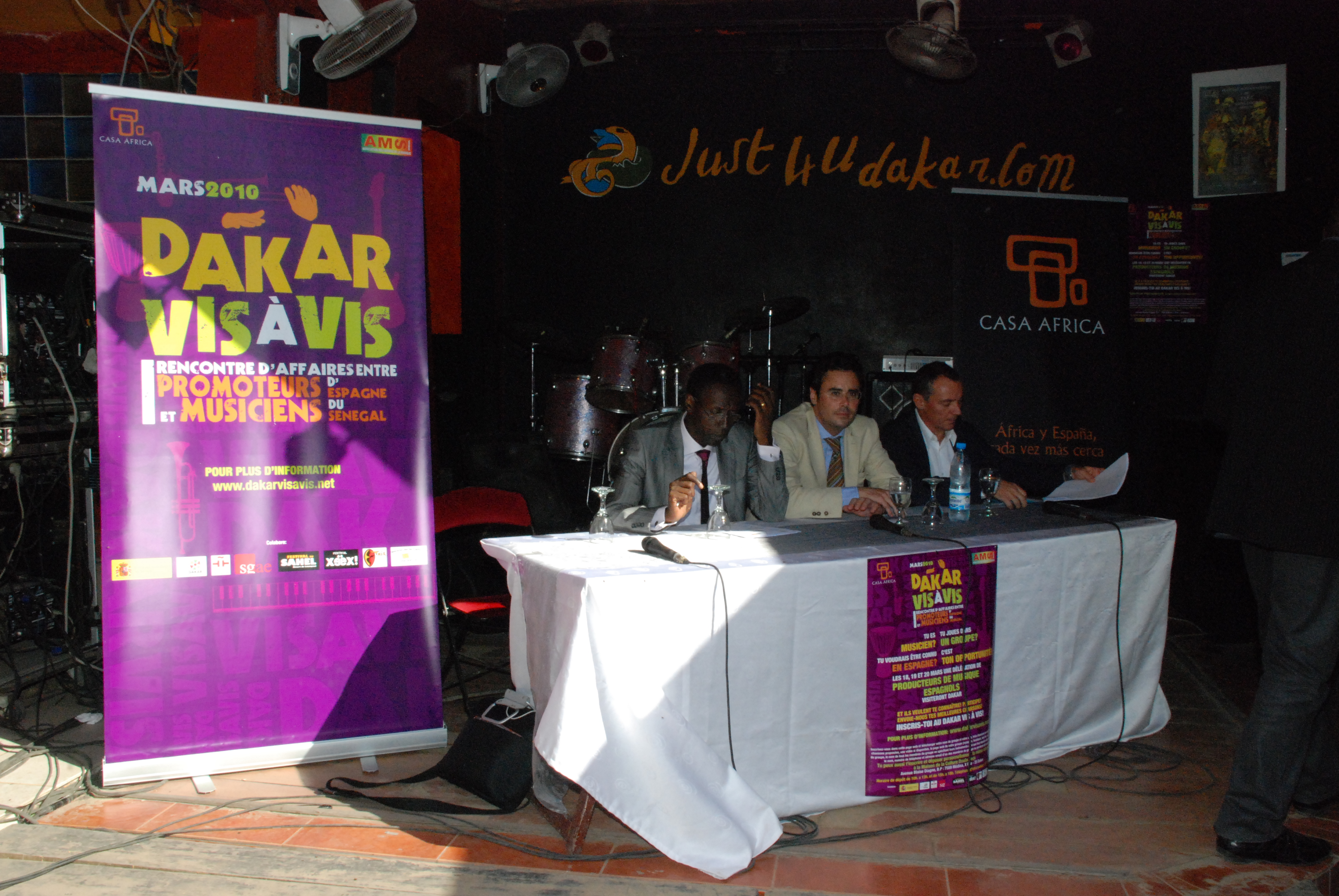 4. Rueda de prensa. Presentación de Dakar vis a vis
