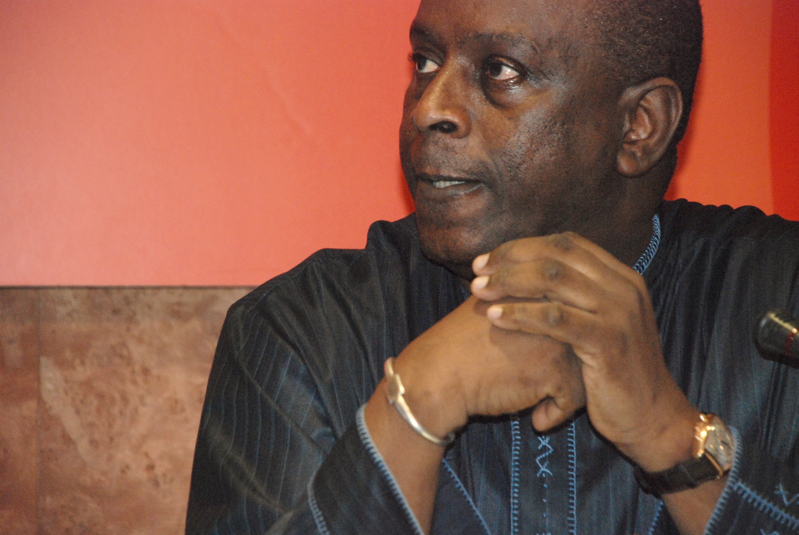 6. Cheikh Tidiane Gadio, ex ministro de Asuntos Exteriores de Senegal y líder del movimiento político ciudadano y panafricanista Lu Jod Jotna