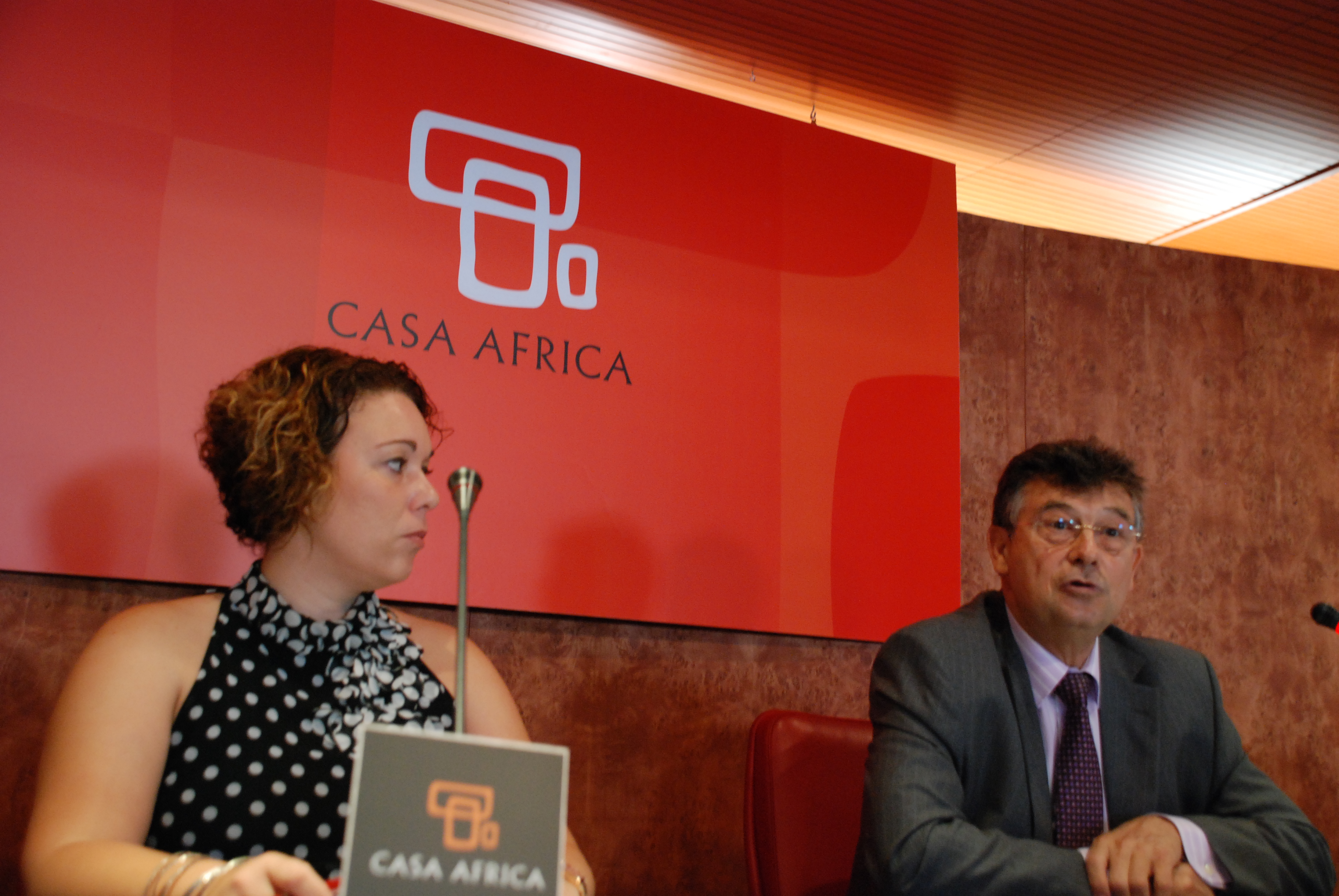 14. Carmen Grau Pineda, Coordinadora de las Jornadas y Vicente Oliva Morales, Subdelegado del Gobierno en Las Palmas