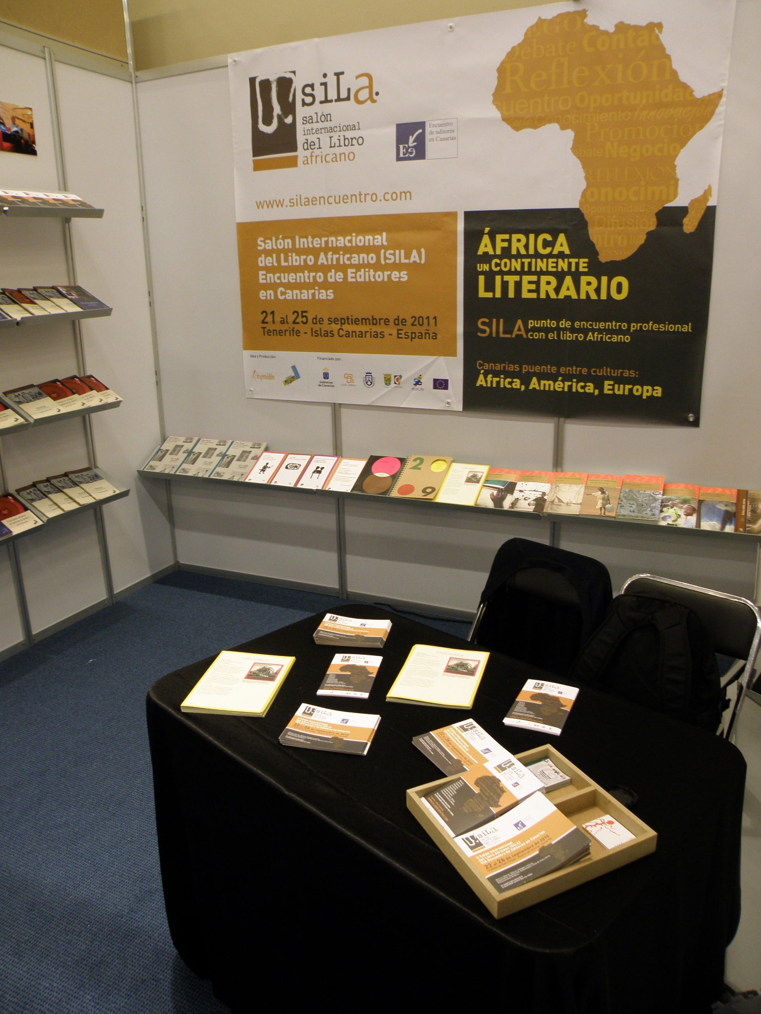 2. Stand del Salón Internacional del Libro Africano (SILA)