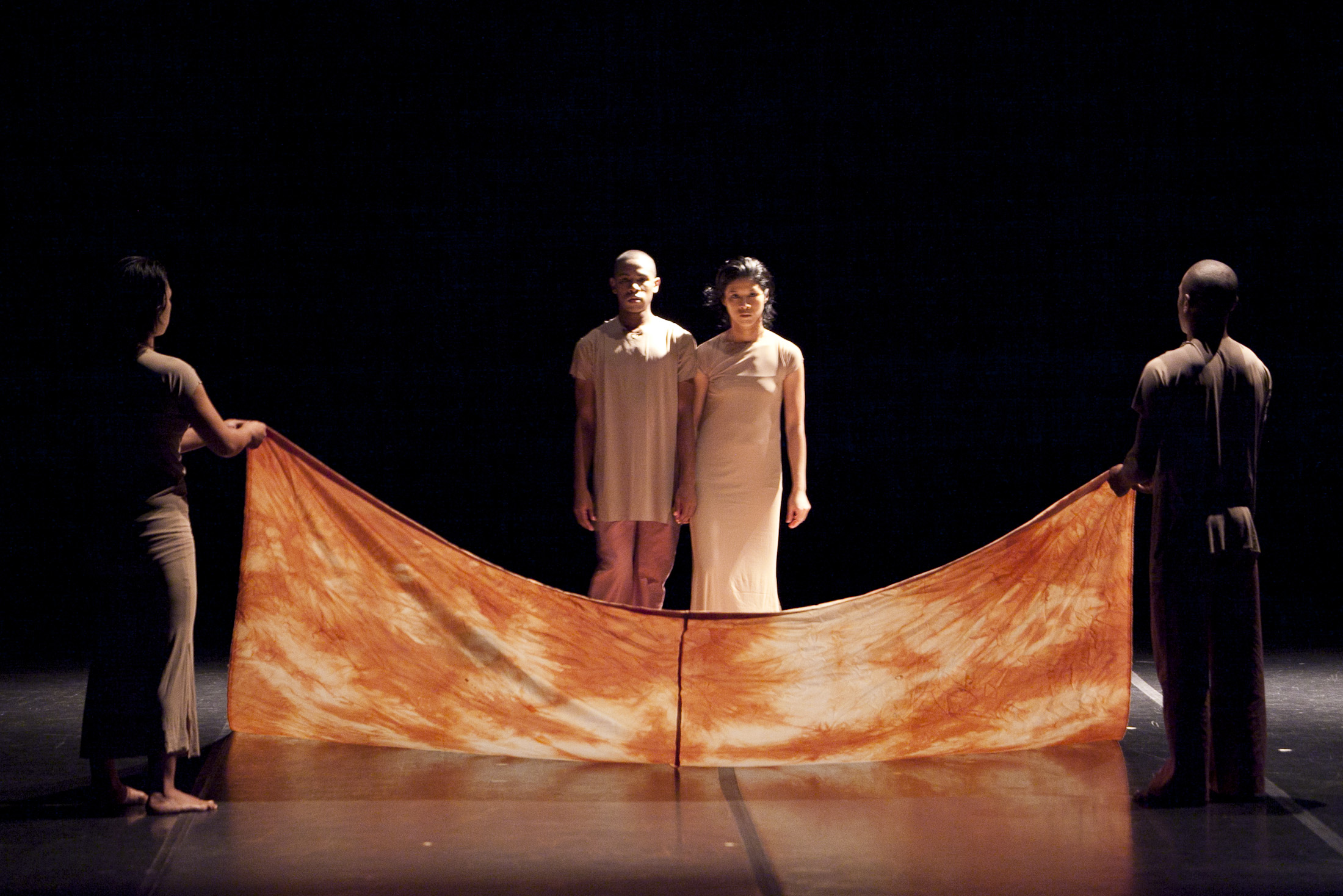 5. Actuación de la compañía Rary de danza contemporánea