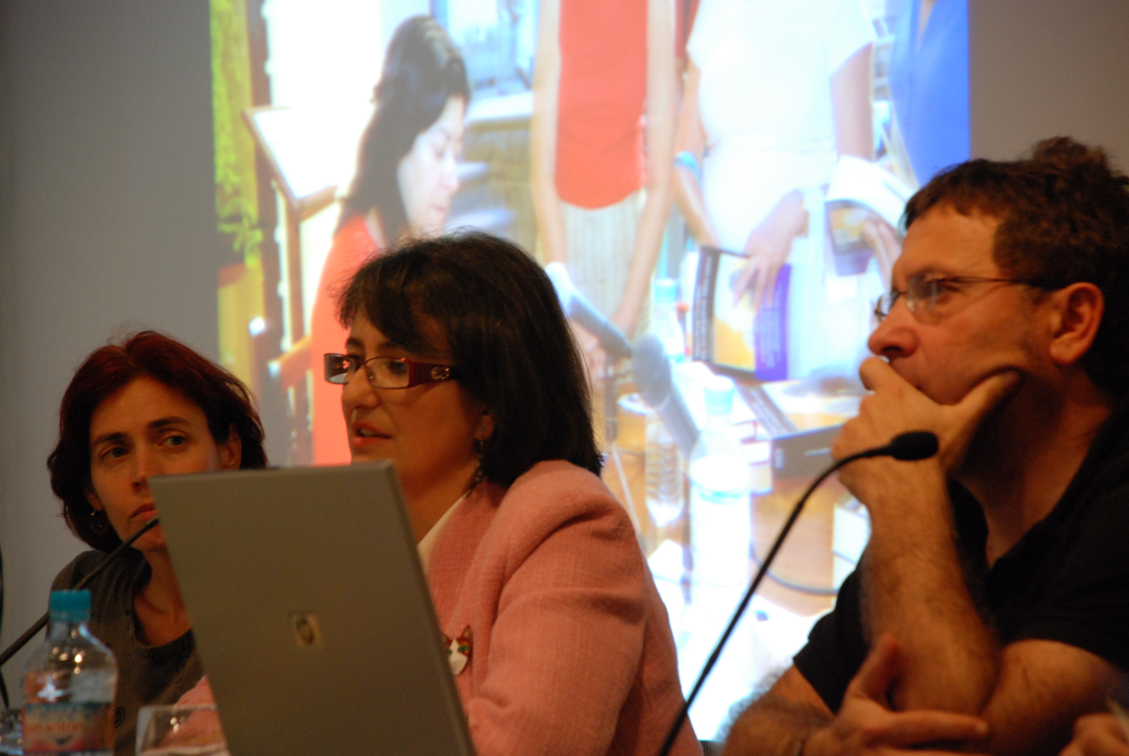 1. Presentación del Encuentro por Luz Caballero Rodríguez. Consejera de Cultura y Patrimonio Histórico y Cultural del Cabildo de Gran Canaria