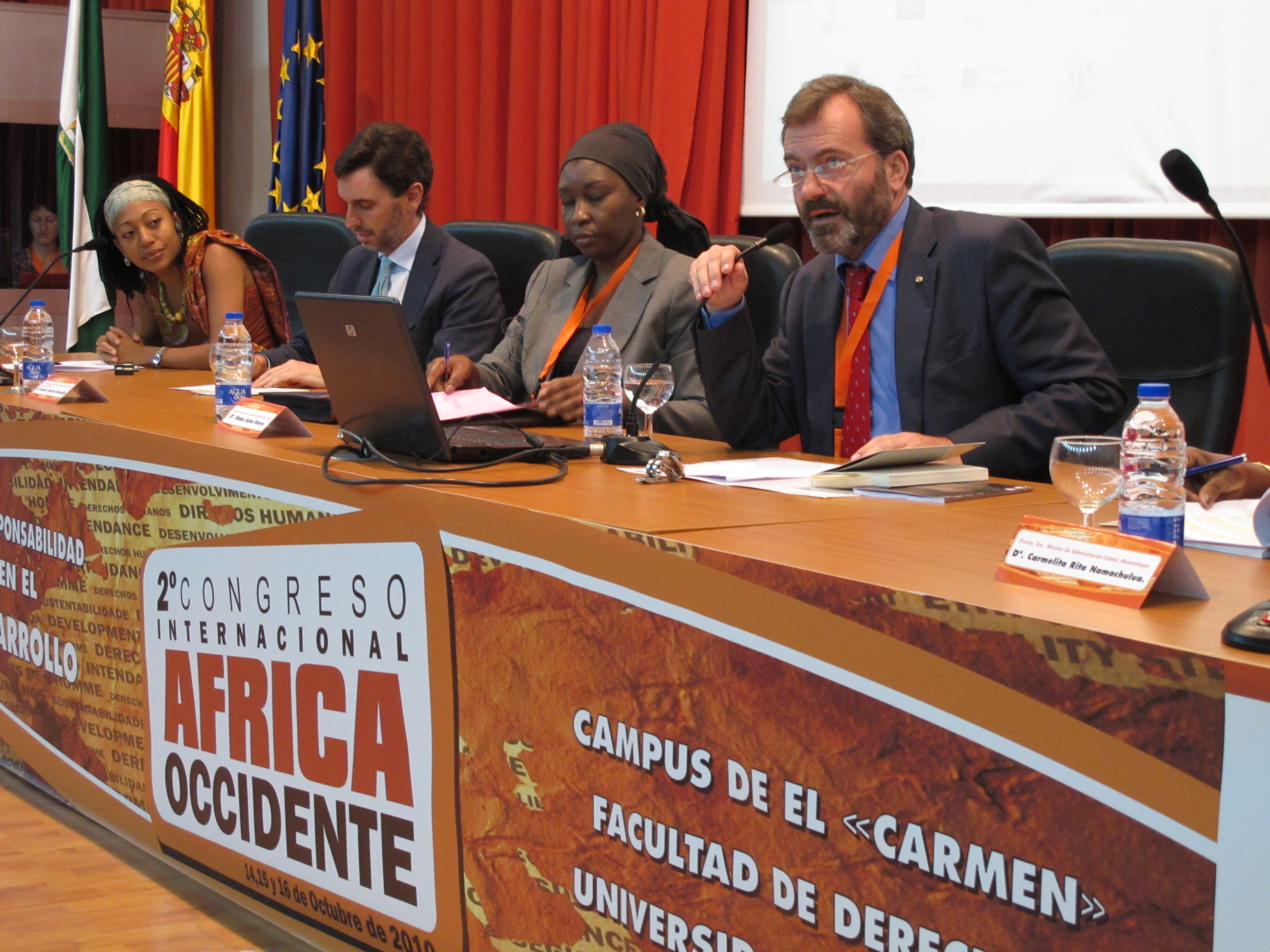 8. Intervención de Ricardo Martínez Vázquez -Director General de Casa África-