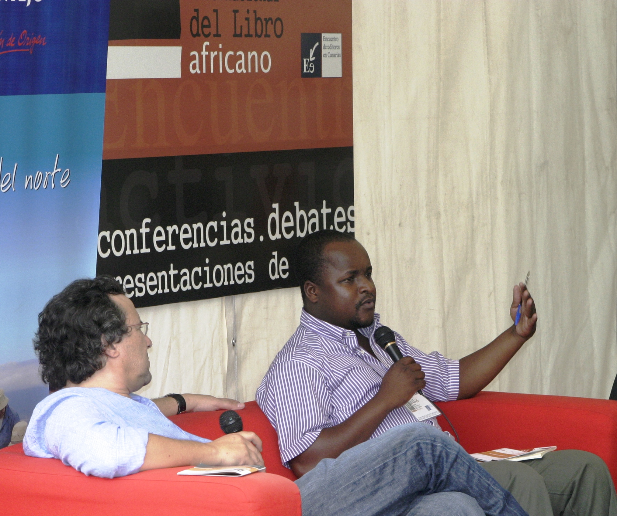 25. Jose Rui Martins y Celso Muianga, periodista