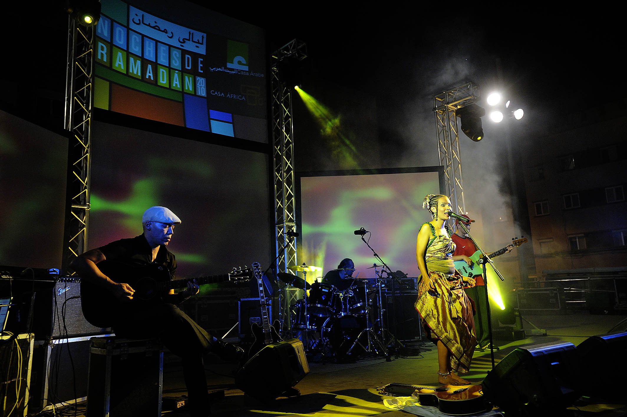 6. Oum en concierto