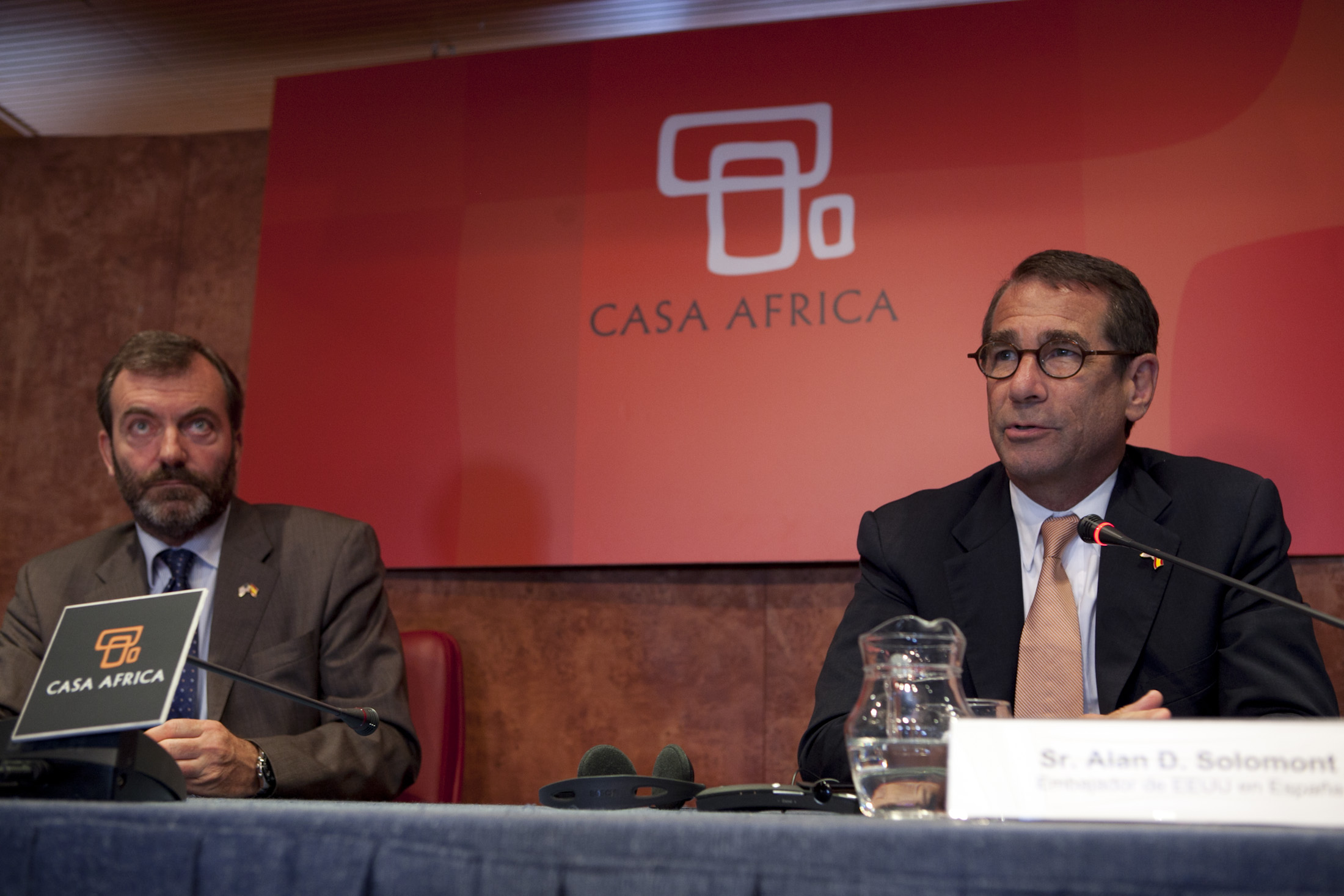 4. Alan Solomont, Embajador de Estados Unidos en España y Ricardo Martínez Vázquez, director general de Casa África
