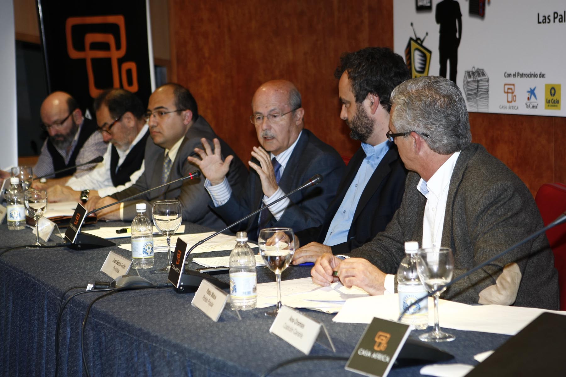 59. Manuel Mediavilla, de la Junta Ejecutiva del Sindicato de Periodistas de Madrid, Dardo Gómez, Secretario General de la FeSP, José Segura (PSOE), Armando Recio García (IU), Juan García Luján, periodista y Pablo Matos (PP)