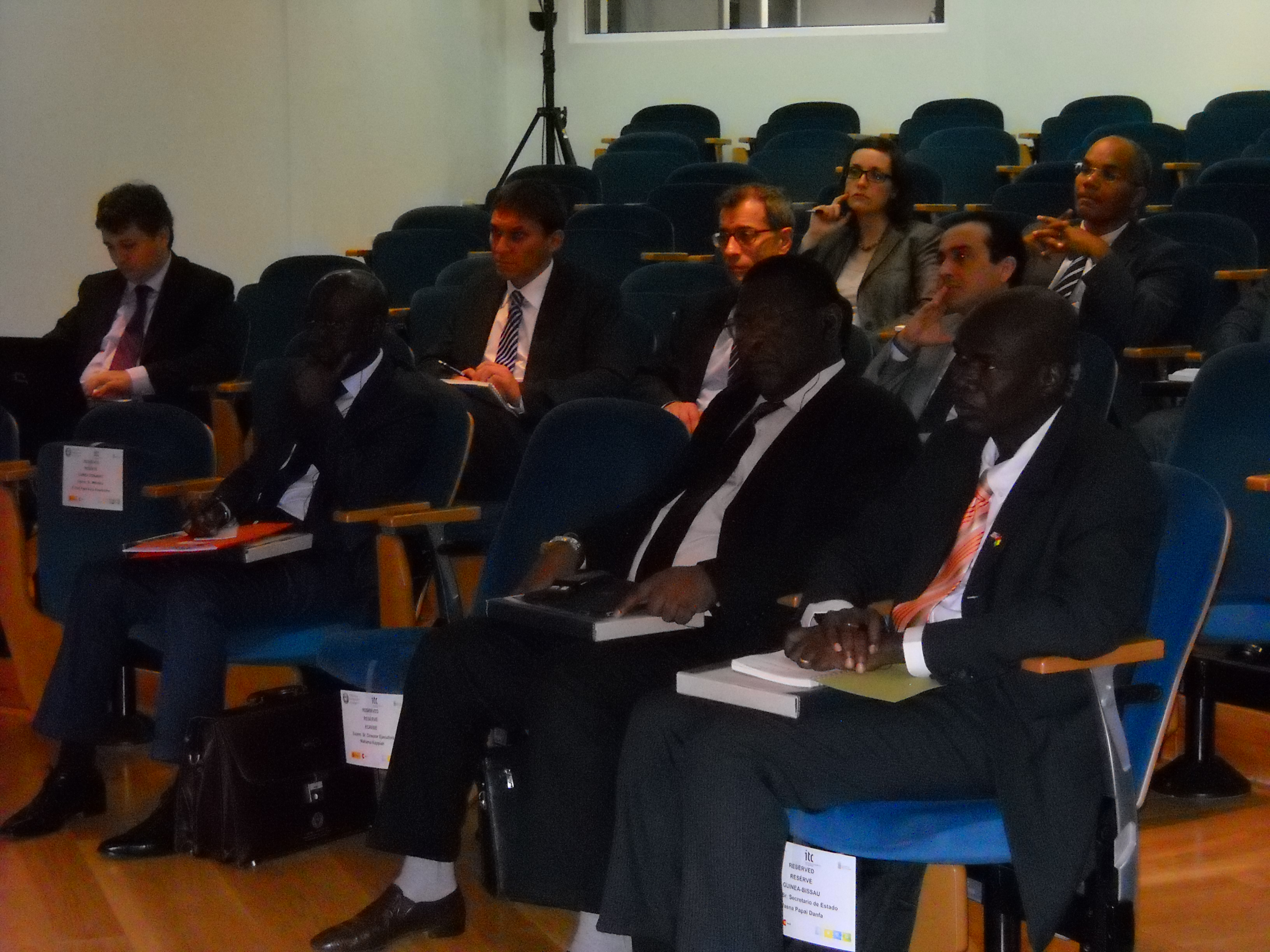 5. Asistentes al seminario