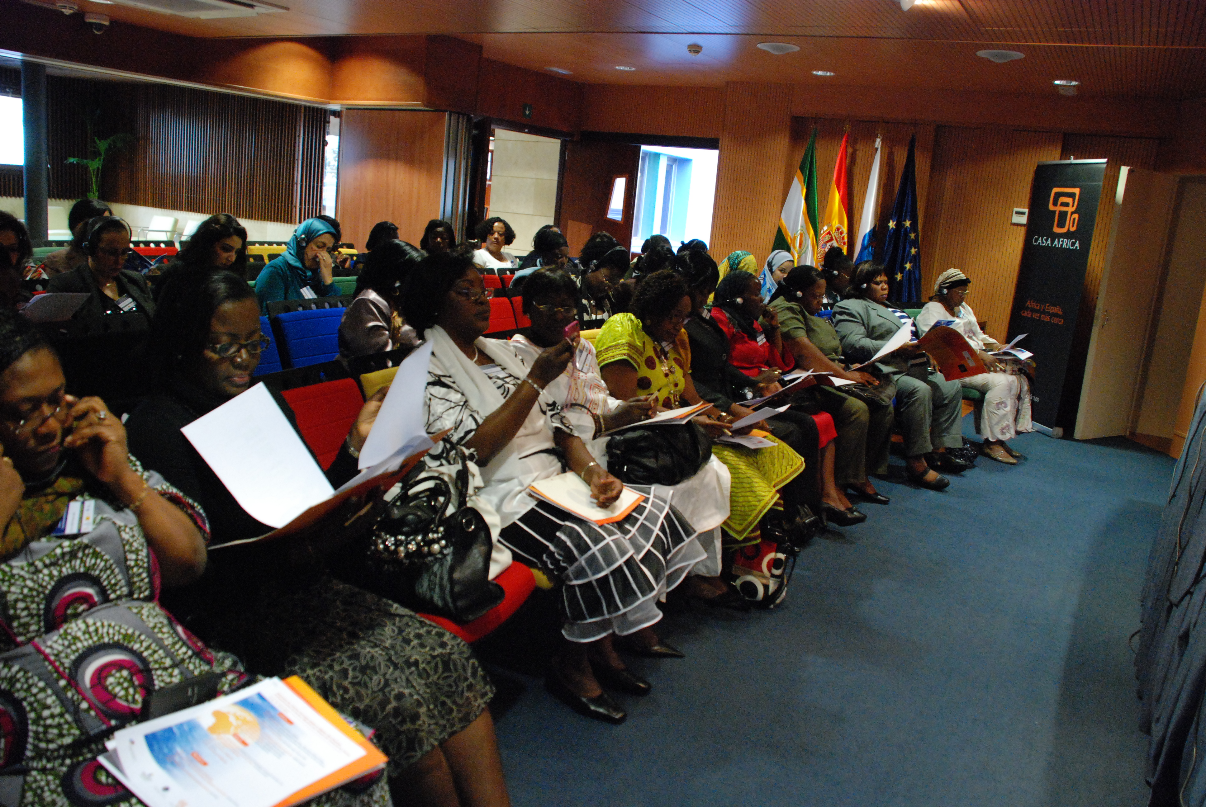 2. Asistentes al seminario