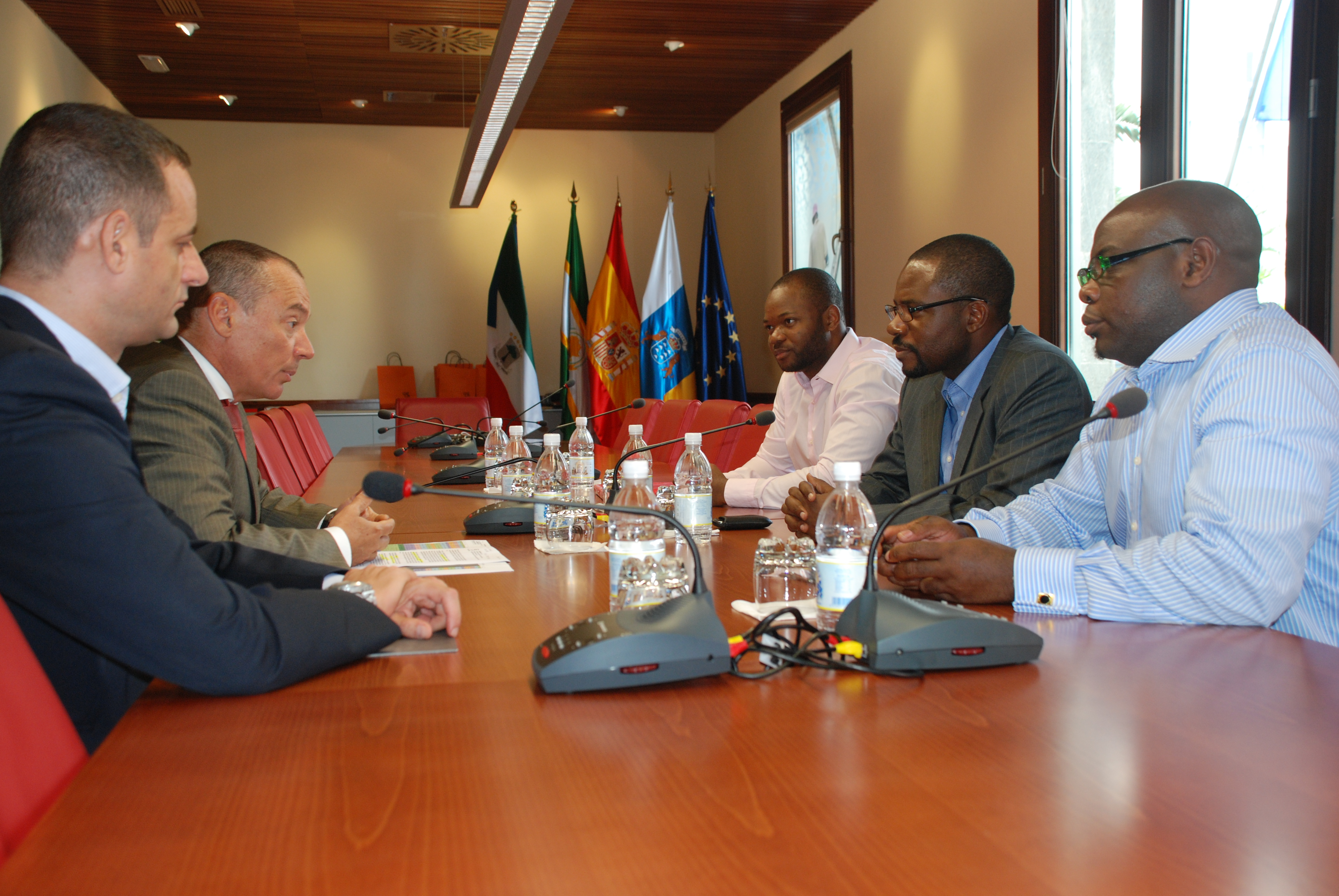 29. Visita Institucional a la sede de Casa África de Gabriel Mbega Obiang Lima,  Ministro Delegado de Minas, Industrias y Energía de Guinea Ecuatorial
