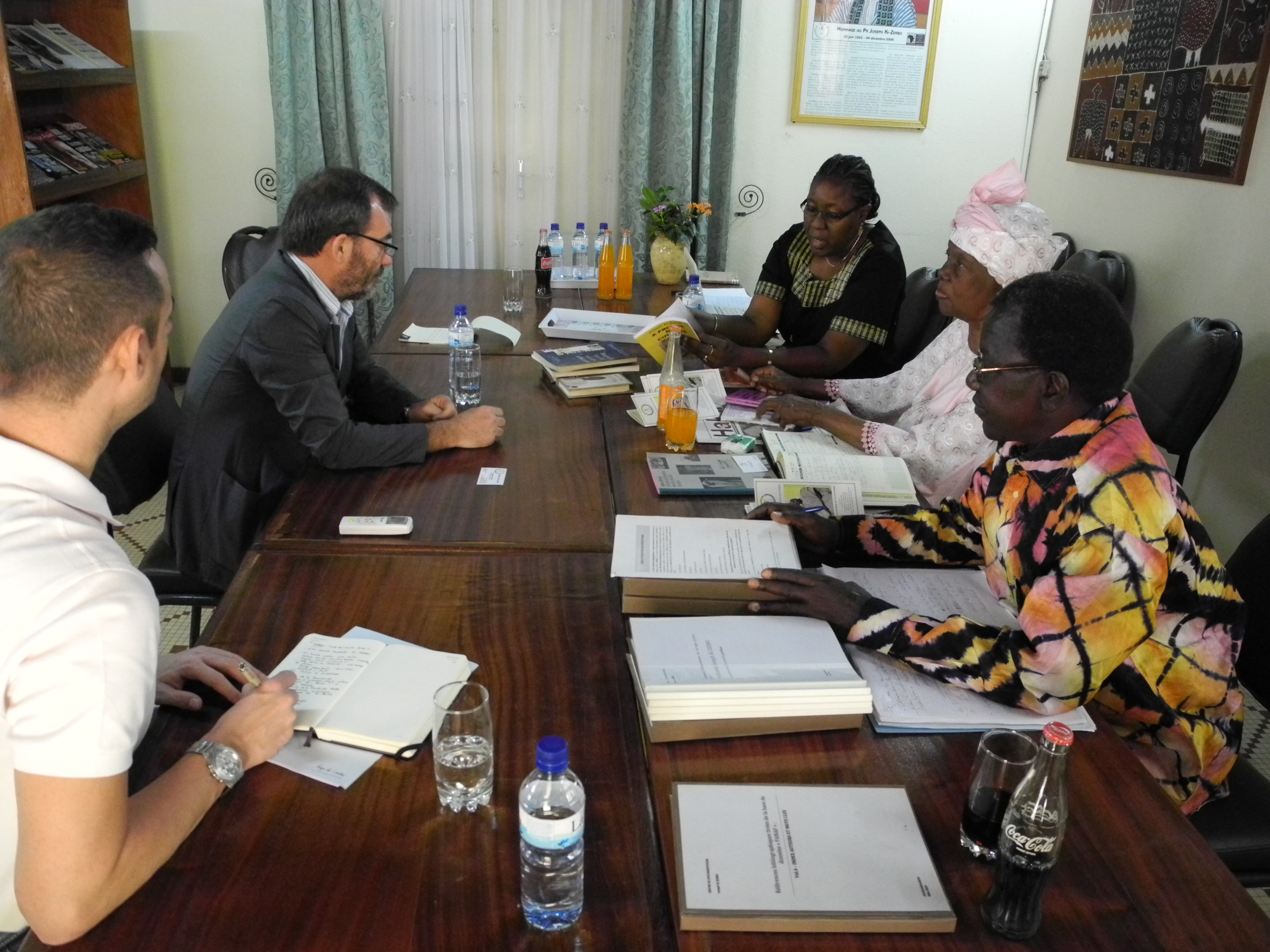12. Visita de Ricardo Martínez Vázquez, director general de Casa África a la Fundación Joseph Ki-Zerbo